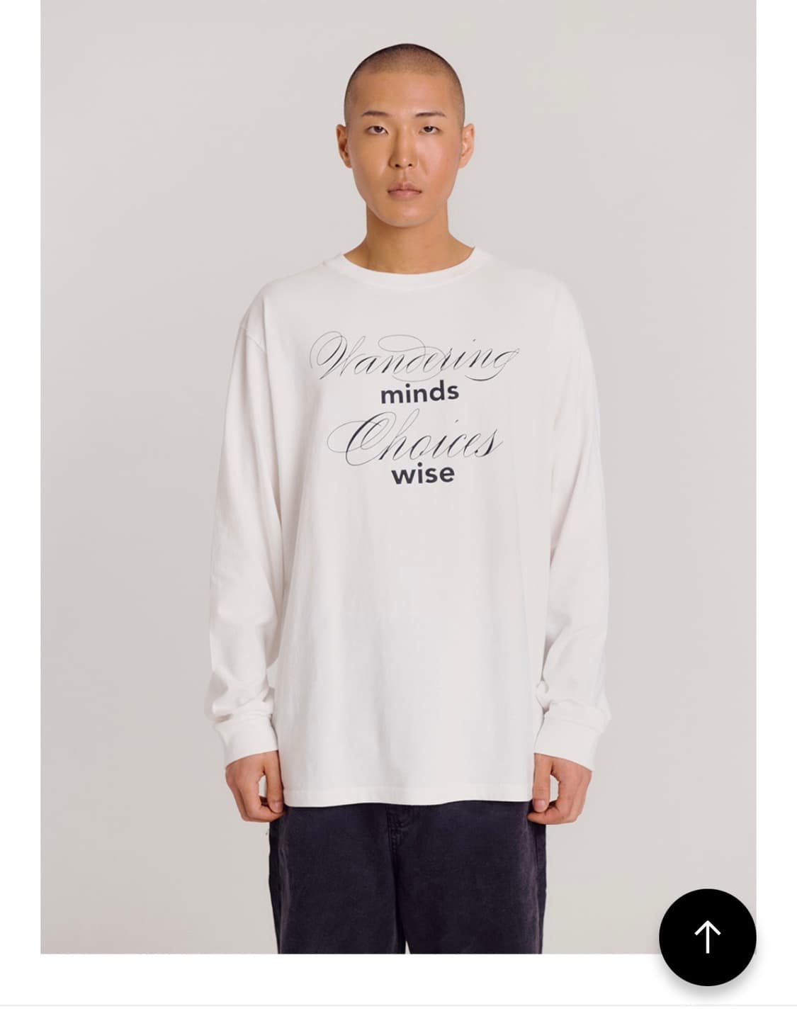 BACKandFORth 흰색 긴팔 티셔츠 상품이미지2