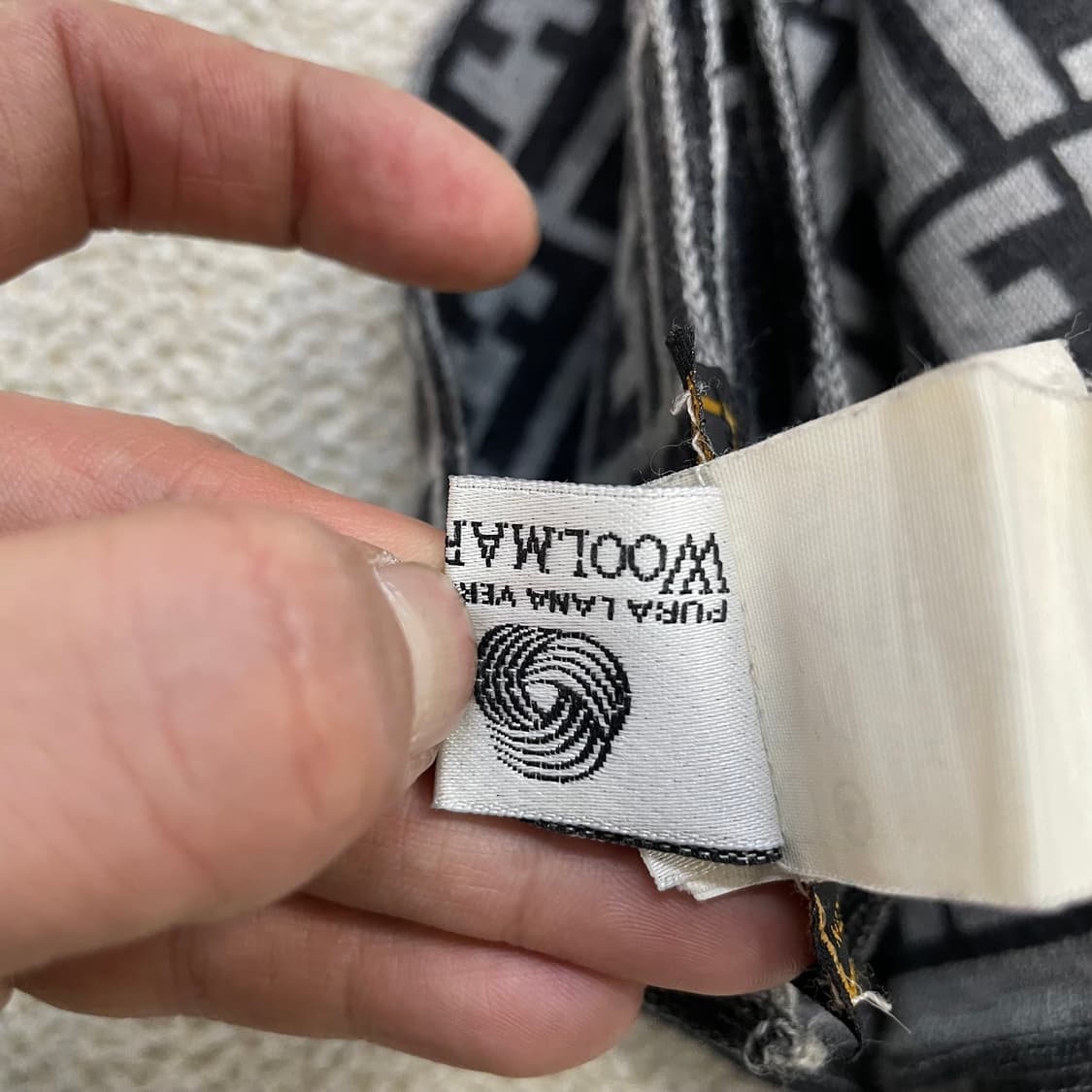 펜디 Fendi 주카 패턴 버진울 머플러  상품이미지5