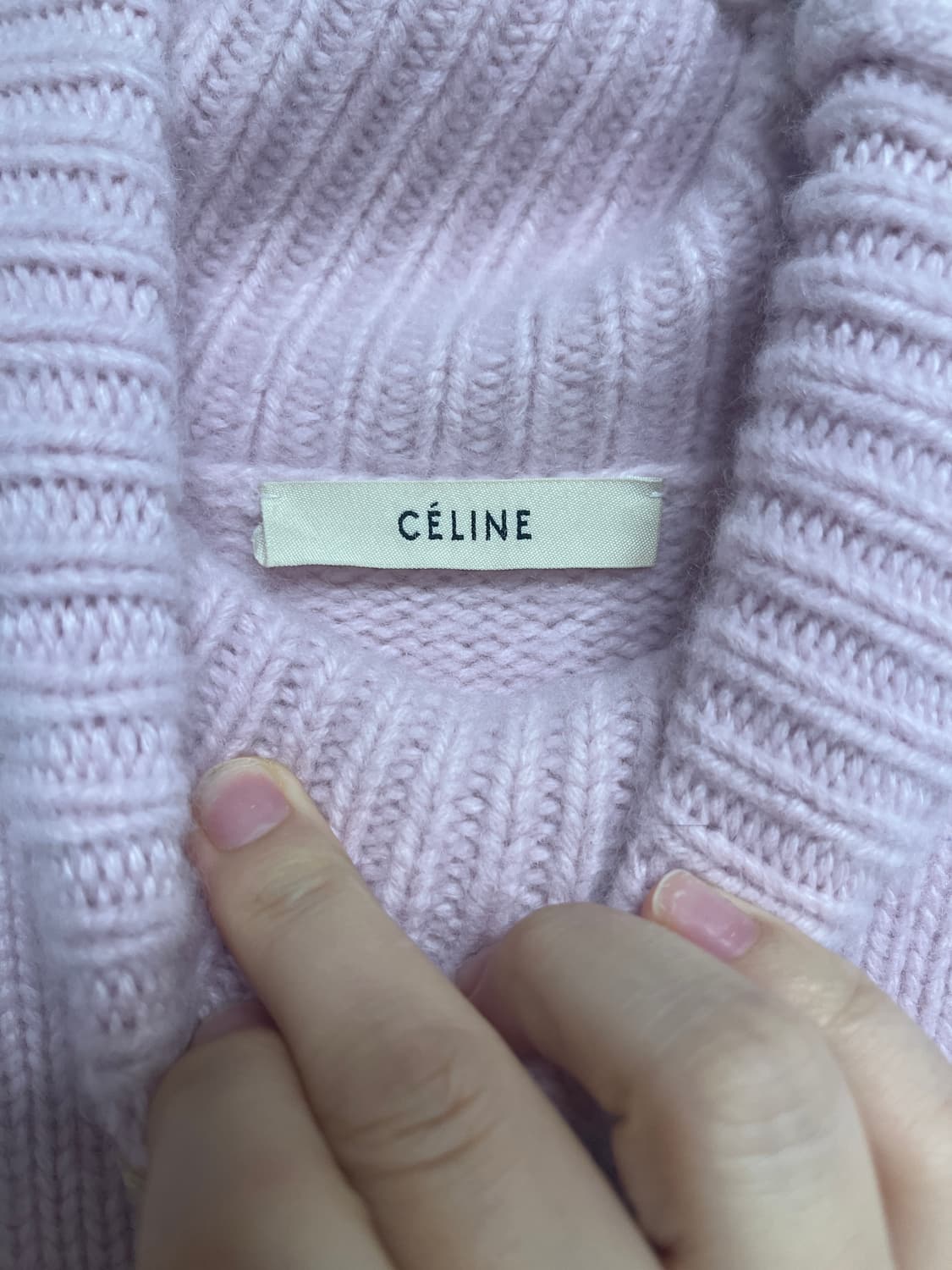 셀린 헤비웨잇 캐시미어  100터틀넥 스웨터 상품이미지3