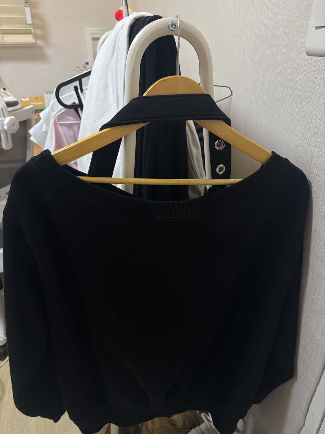 로레프란츠 Eyelet Strap Open Sweatshirt 상품이미지3