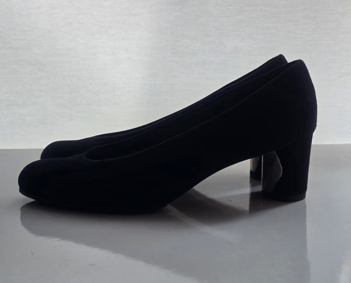 스튜어트 와이츠먼 펌프스 스웨이드 구두  상품이미지2