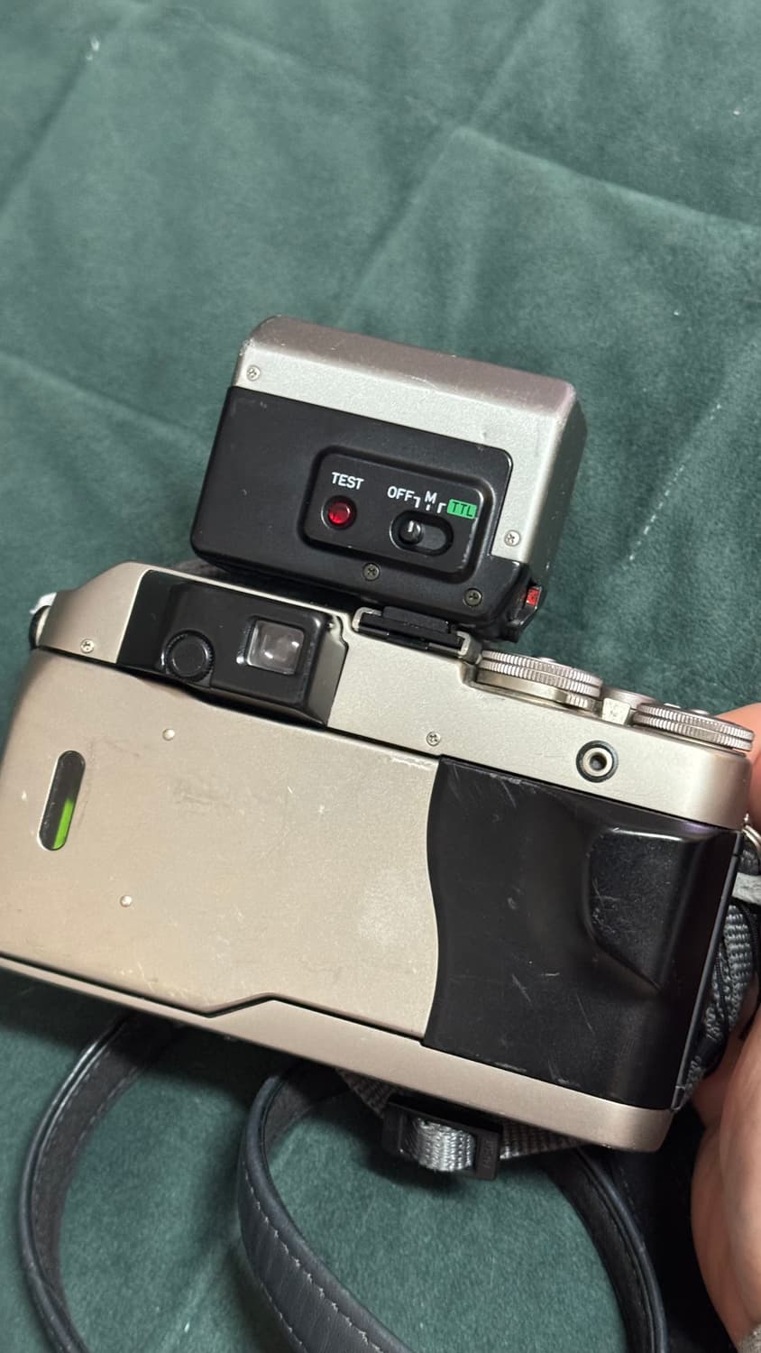 콘탁스 g1 + G45mm + tla200 플래시 상품이미지5