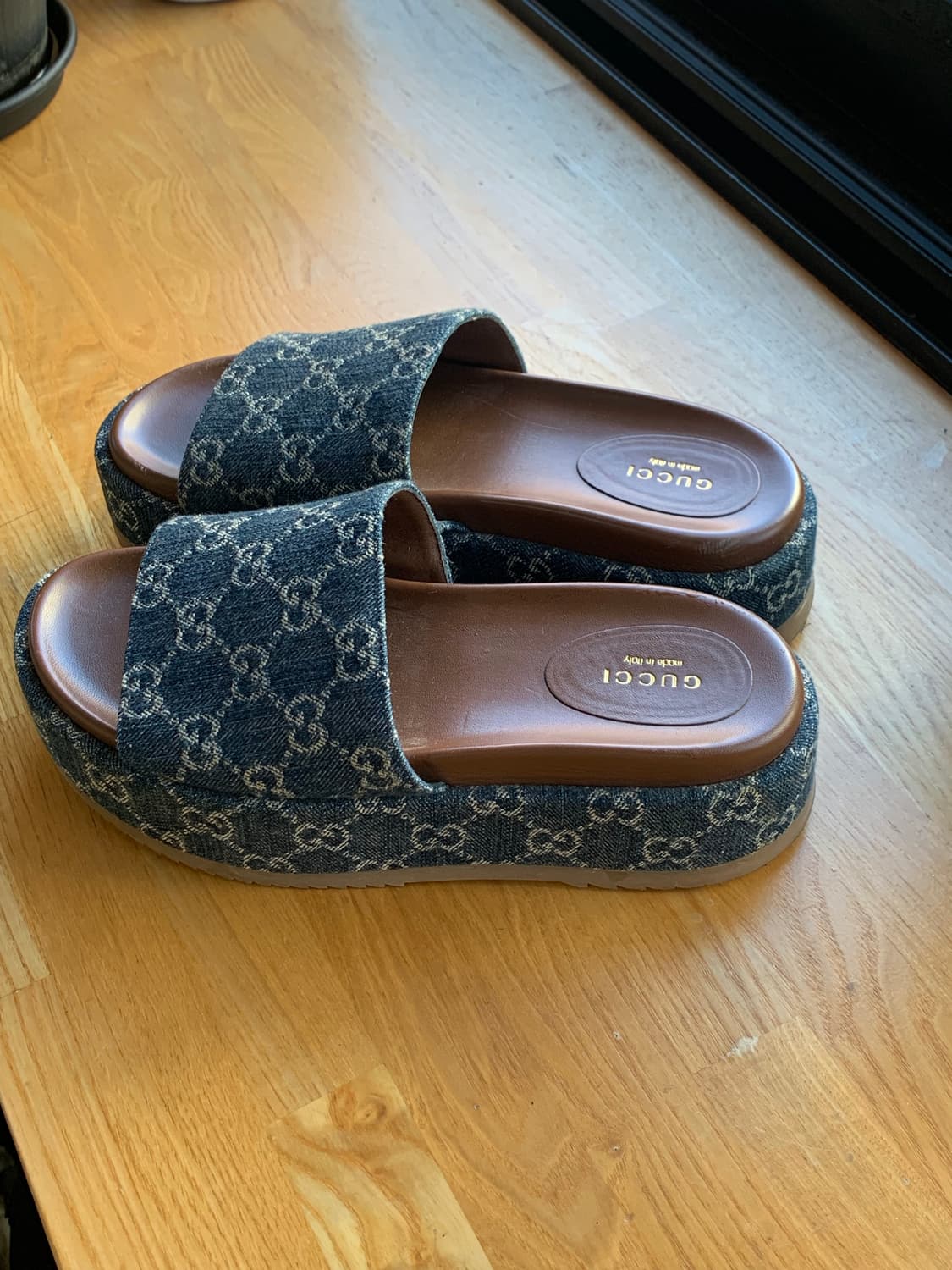구찌 패턴 플랫폼 슬라이드 슬리퍼 상품이미지3