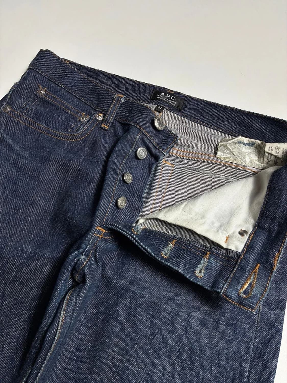 아페쎄 A.P.C. 쁘띠 뉴 스탠다드 셀비지 데님 팬츠 R1603 상품이미지3