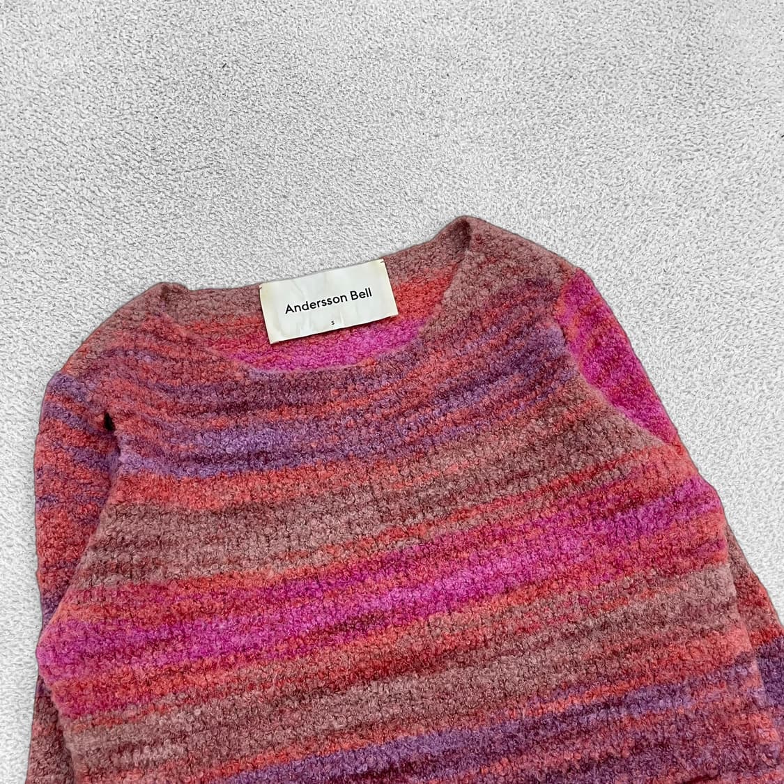 앤더슨벨 그라데이션 알파카 숏 스웨터 니트 상품이미지2