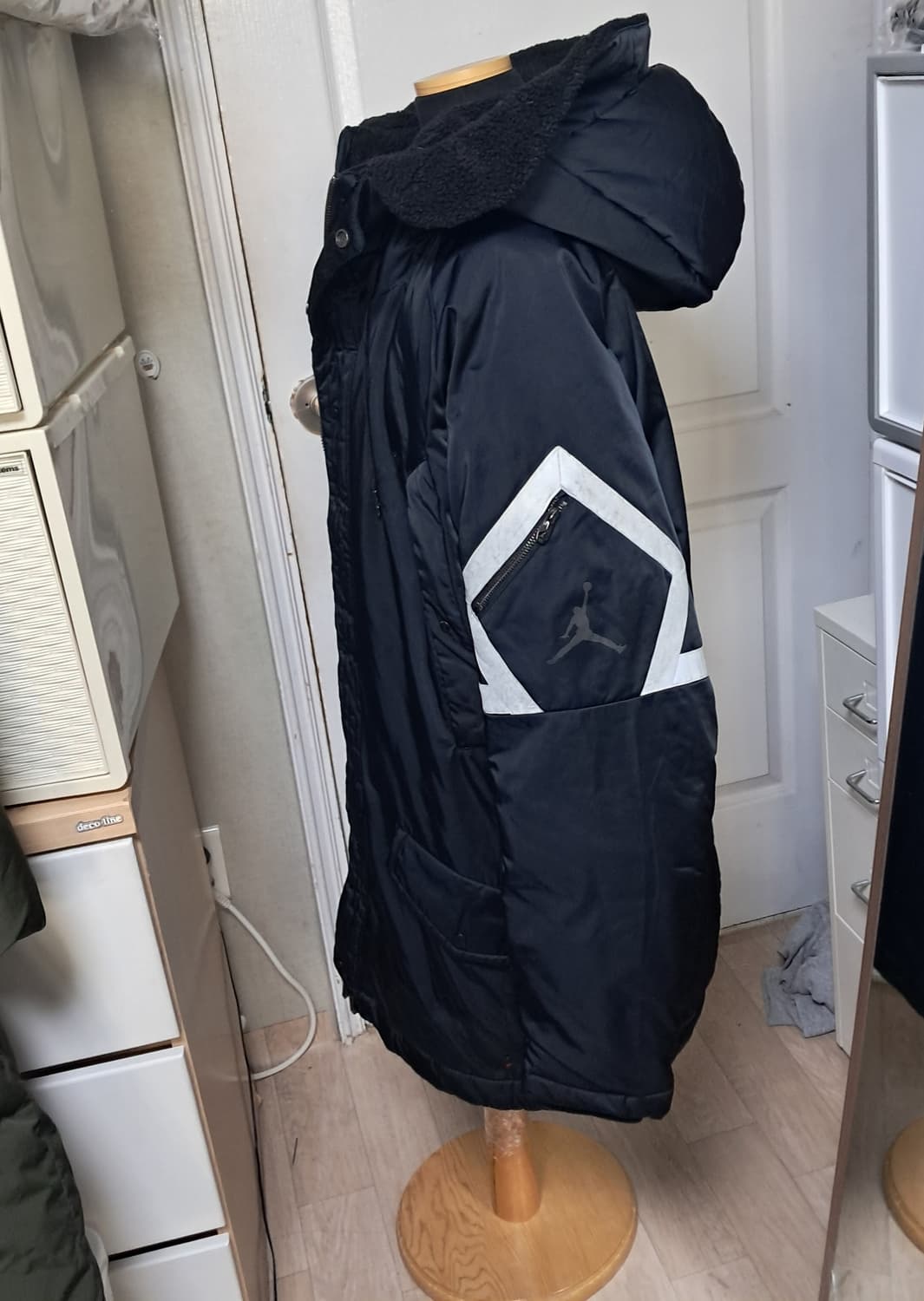 조던 블랙 패딩 덕다운 L(약105) 상품이미지4