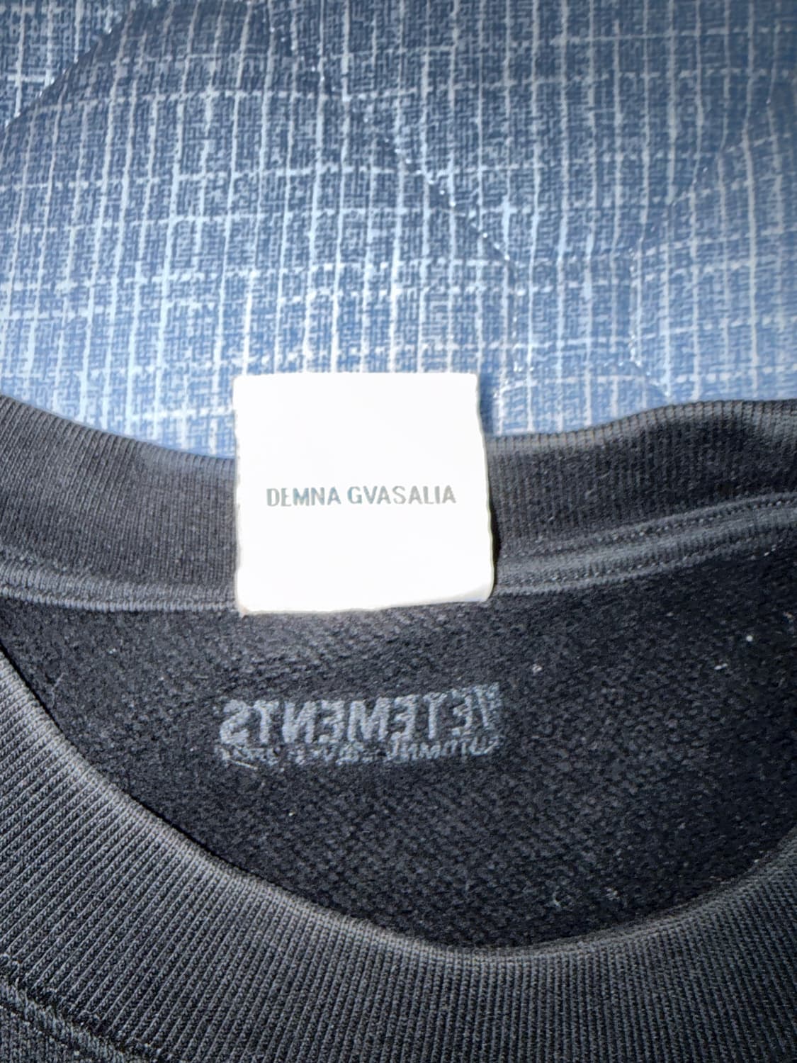 베트멍 빅 케어라벨 리버스 맨투맨 xs 상품이미지3