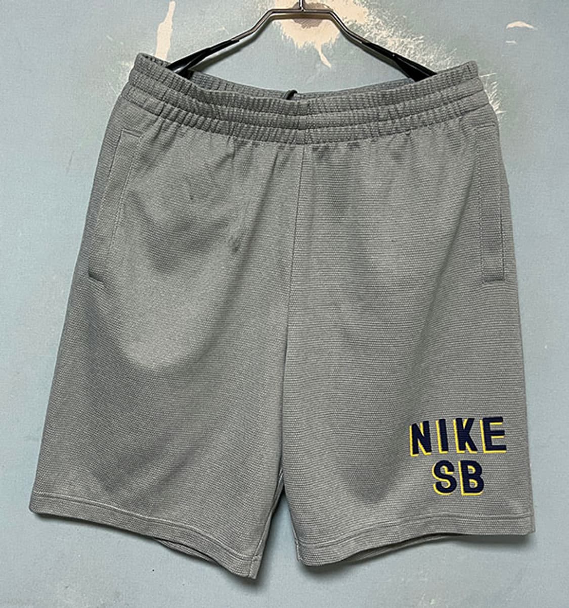 NIKE 나이키 SB 선데이 GFX 남자 쇼츠 그레이 스포츠 L 32 상품이미지1
