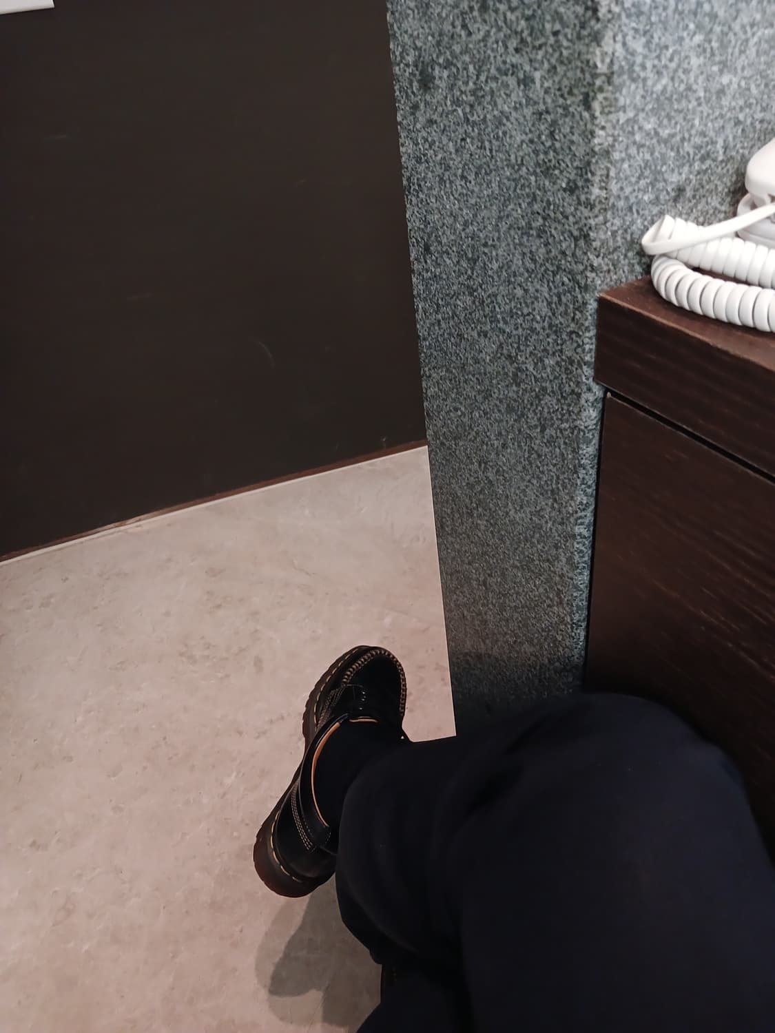 닥터마틴 로웰 280 사이즈 택포 판매합니다 상품이미지2