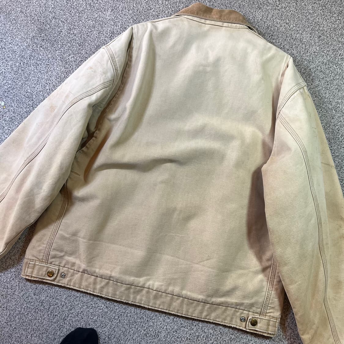 칼하트 디트로이트 자켓 상품이미지3