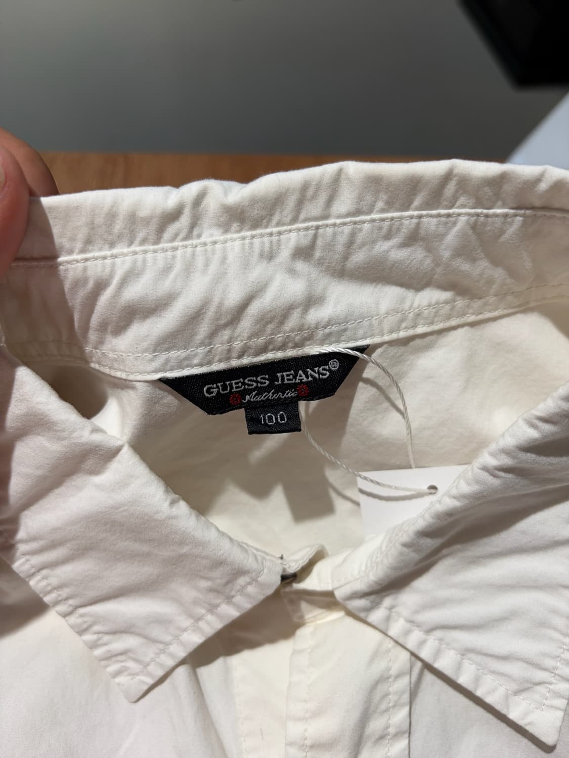 Guess jeans 이글 그래픽 스터드 반팔 셔츠 L 상품이미지5