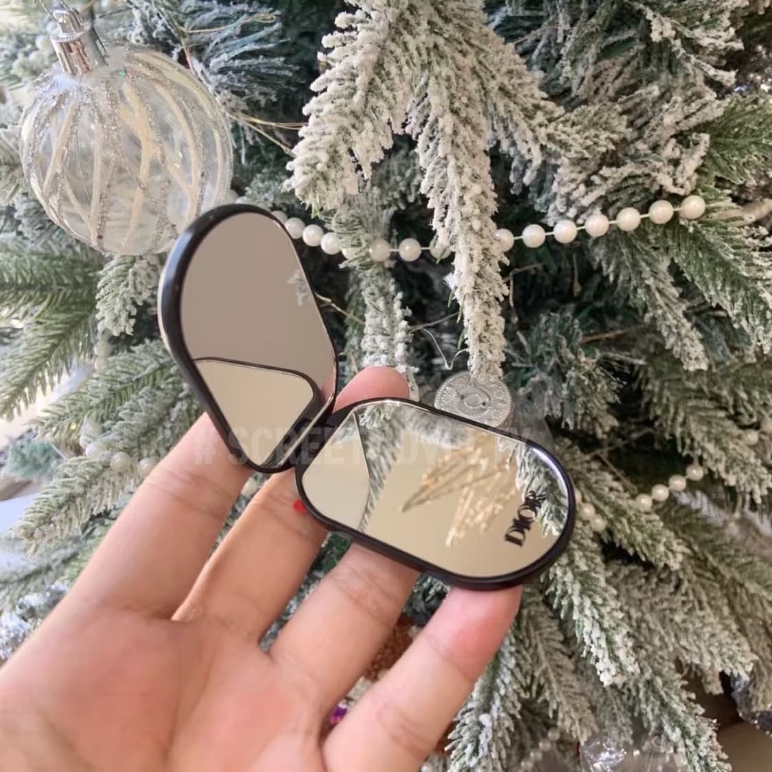 디올 뷰티 미러홀더 그립톡 폰 거치대  상품이미지10