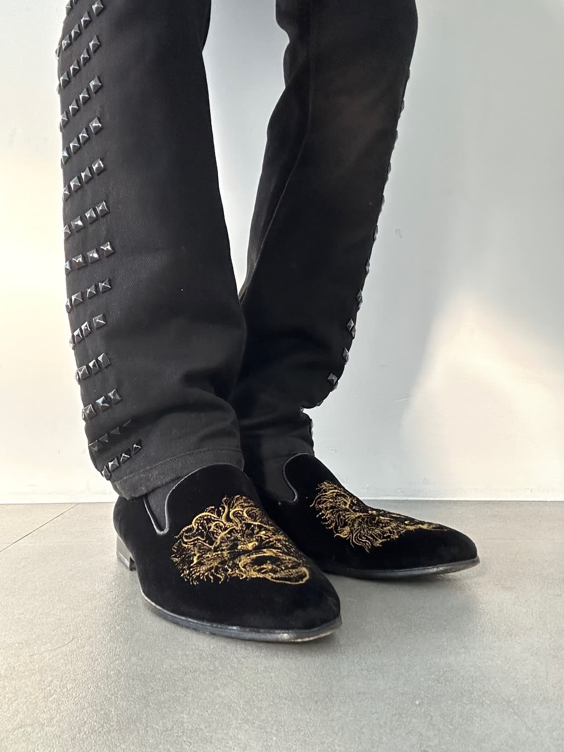 알렉산더 맥퀸 벨벳 라이언 로퍼 상품이미지1