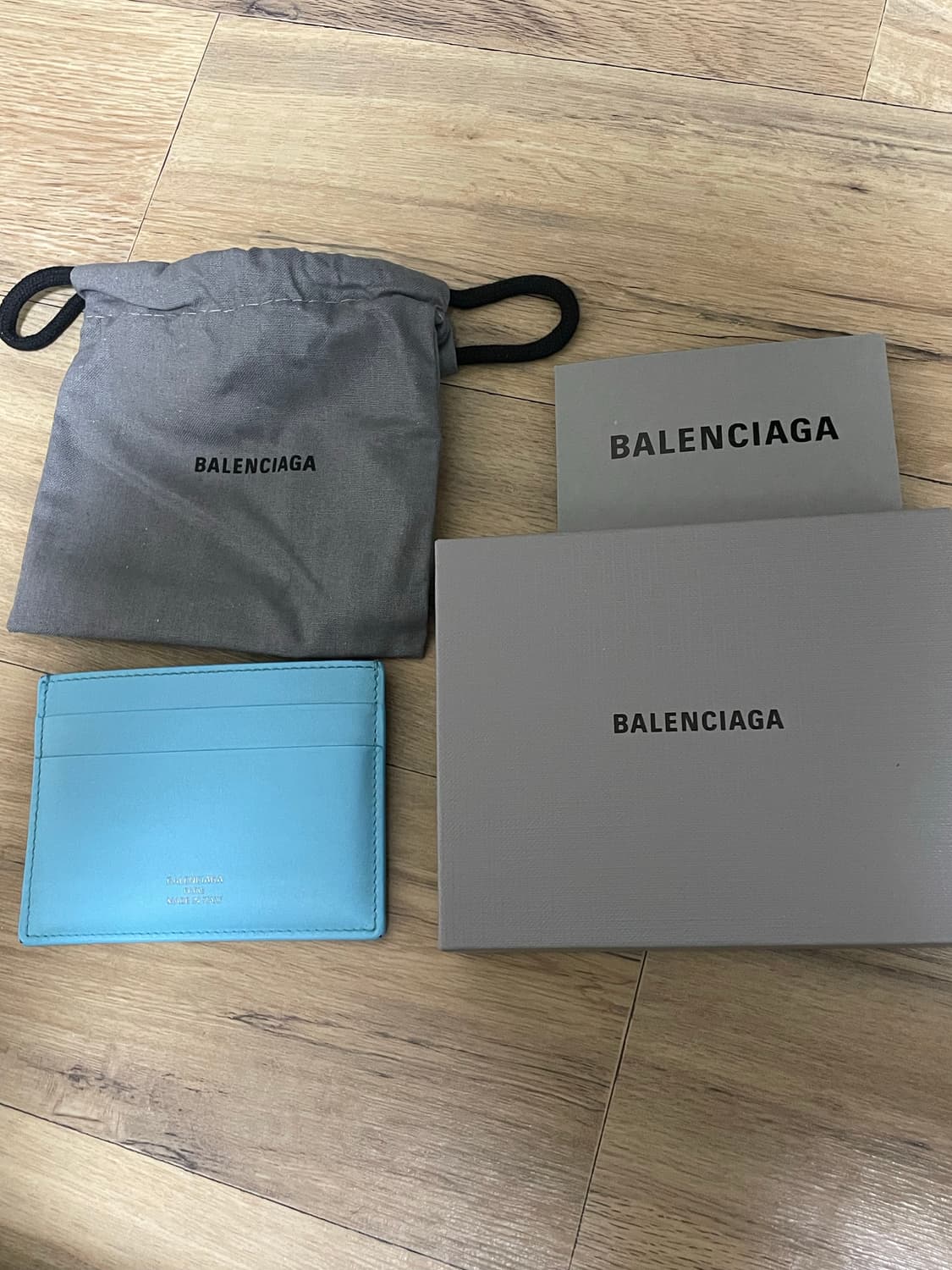 발렌시아가 카드지갑 상품이미지2