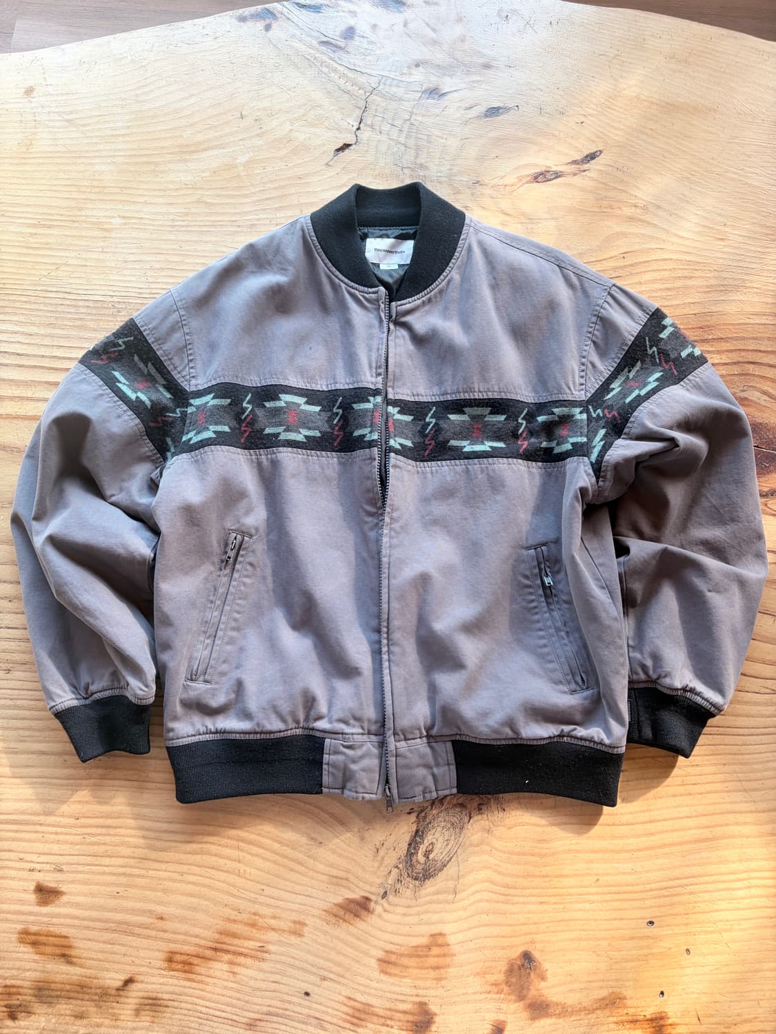 디스이즈네버댓 라인드 봄버 자켓 퍼플 상품이미지1