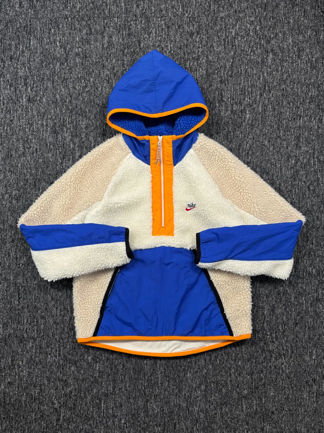 나이키 헤리티지 로고 쉐르파 플리스 아노락 하프집업 상품이미지3