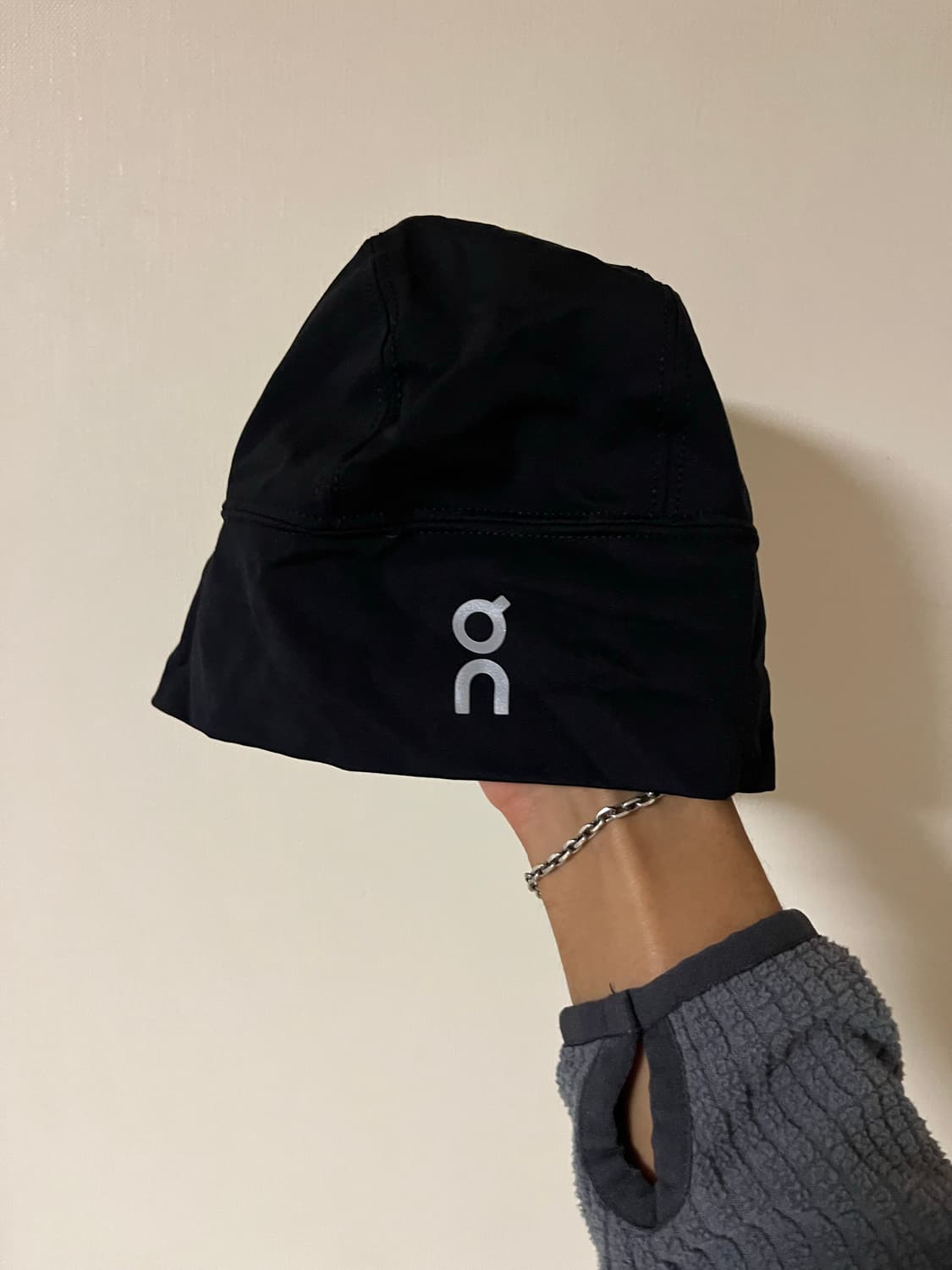 온러닝 코어비니 블랙 프리사이즈 상품이미지1