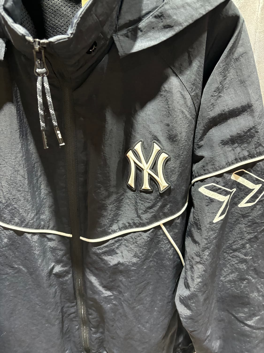 S MLB 빅로고 블랙 후드 바람막이 상품이미지5