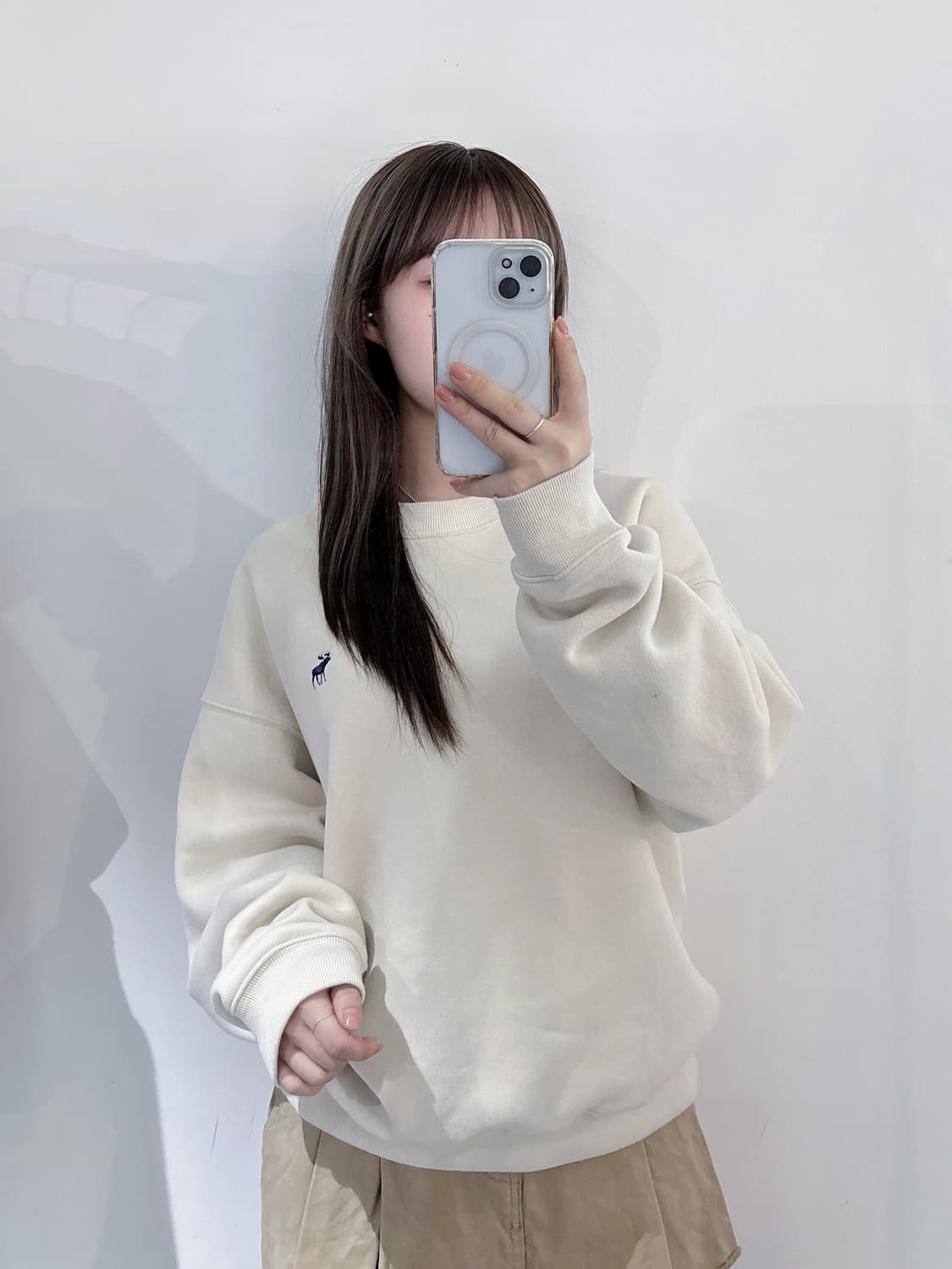 아베크롬비 스몰로고 크림 맨투맨 상품이미지1