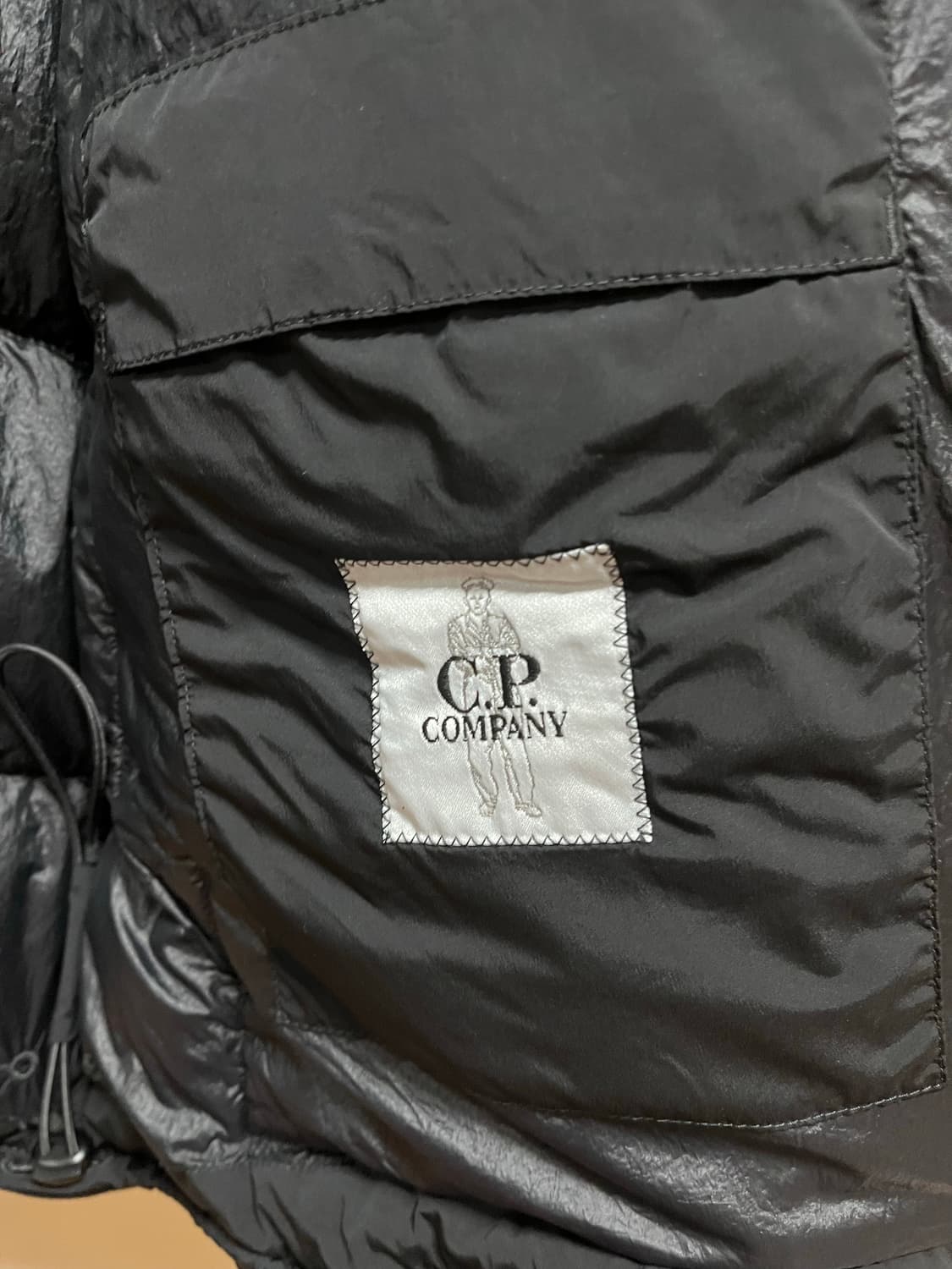 cp컴퍼니 패딩 나이크라-R 다운 자켓 패딩(백화점판) 상품이미지5