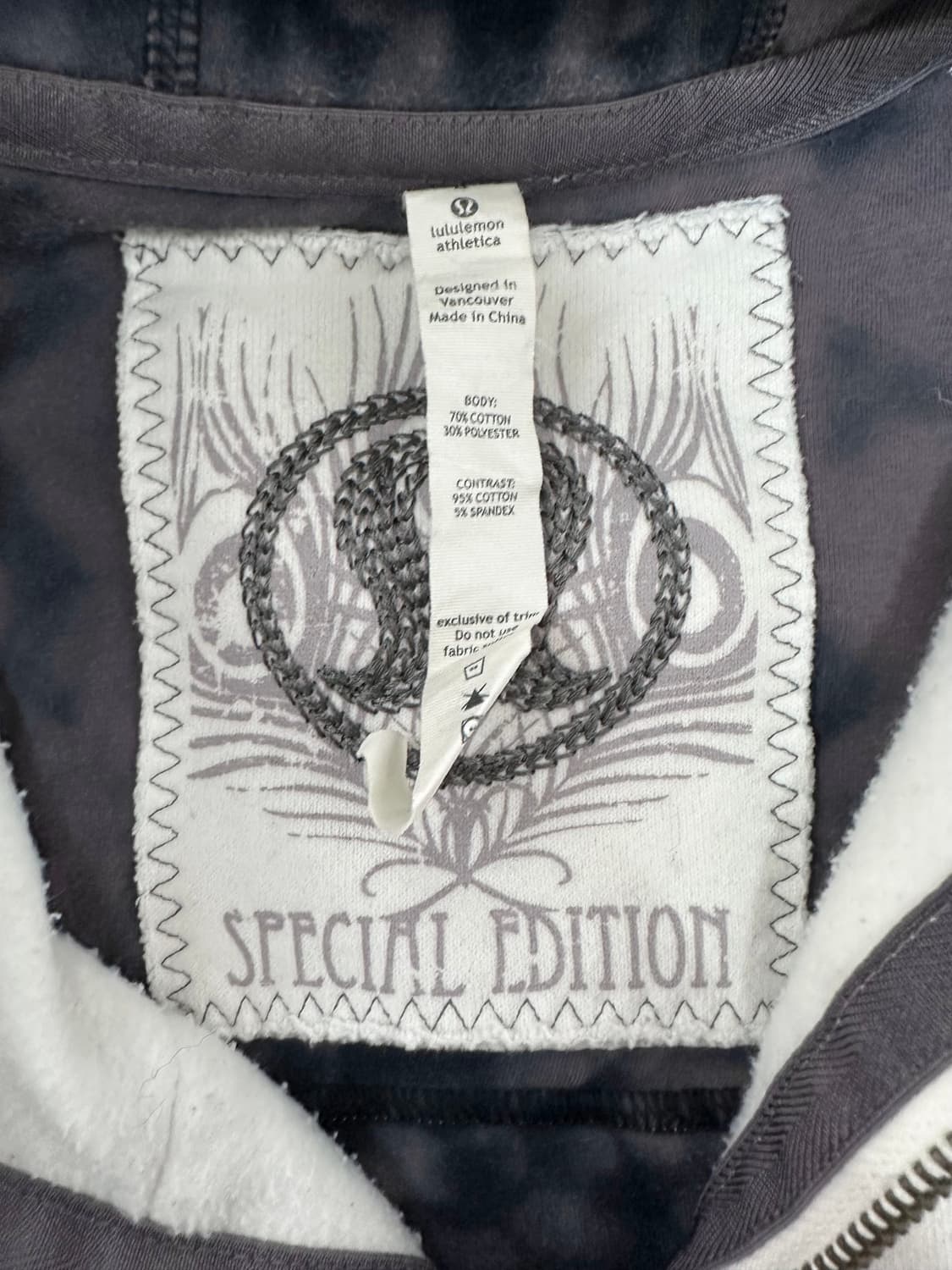 룰루레몬 스폐셜 에디션 화이트 후드집업 상품이미지7