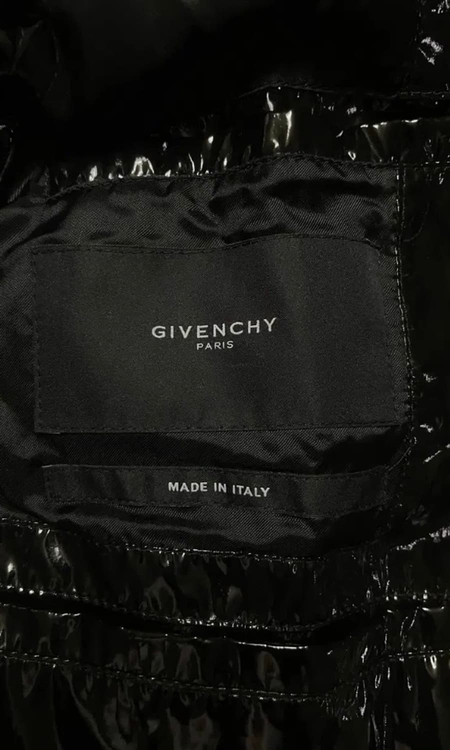 지방시 구스다운 유광 패딩 조끼 상품이미지4