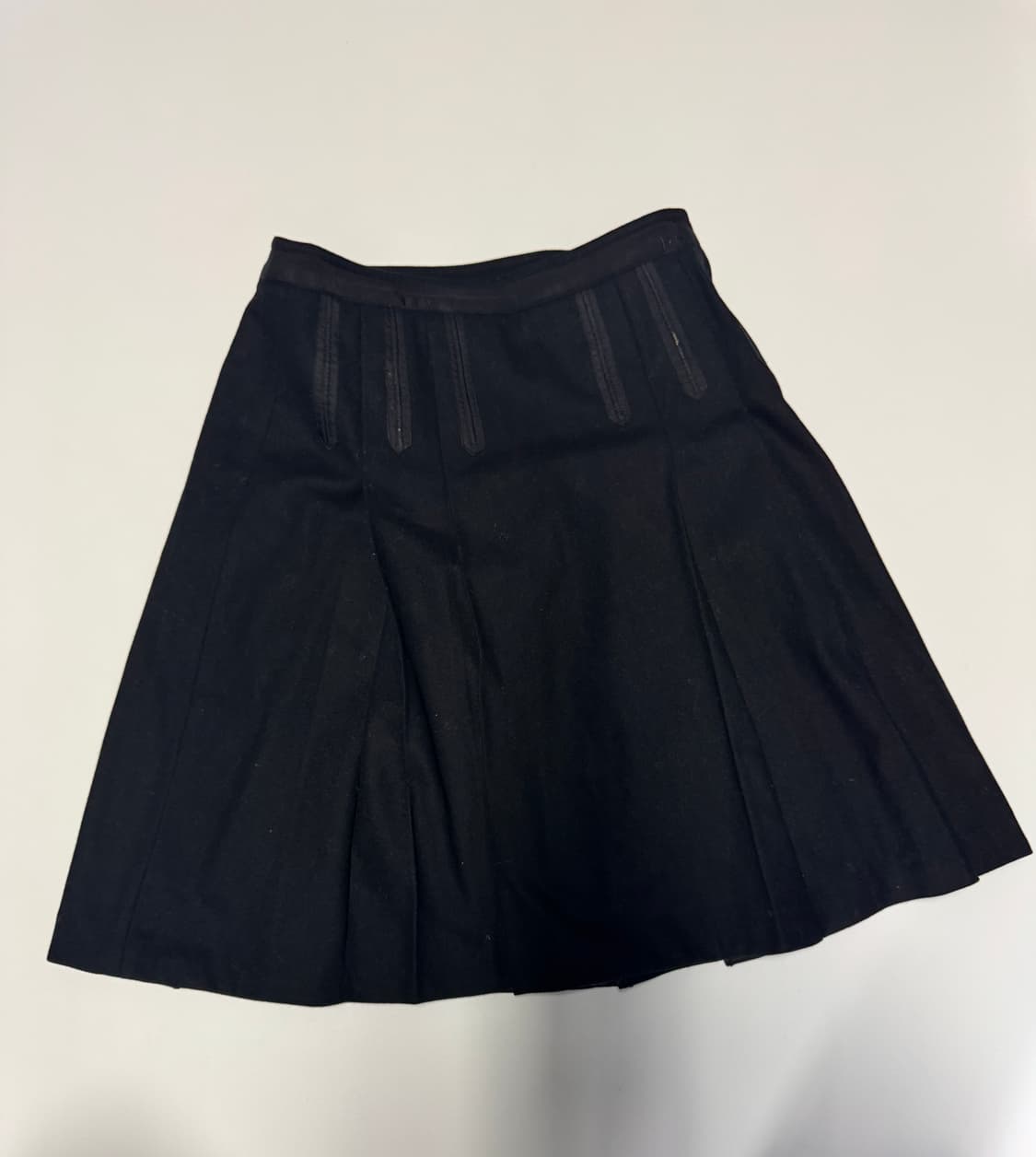 여성 한섬 SJSJ 플리츠 스커트 울 치마 블랙 28.3인치 상품이미지2