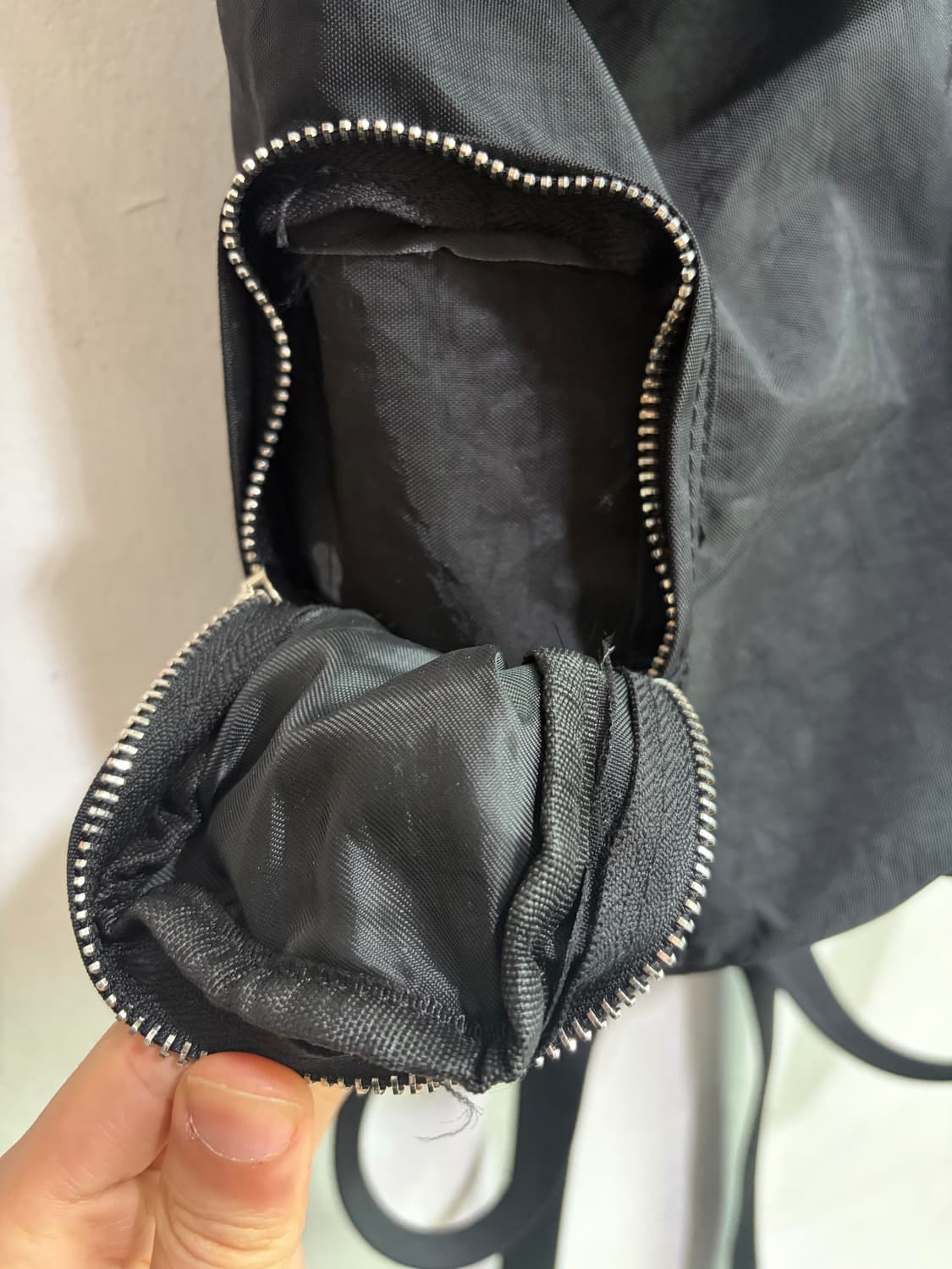 노이아고 블랙 백팩 상품이미지5