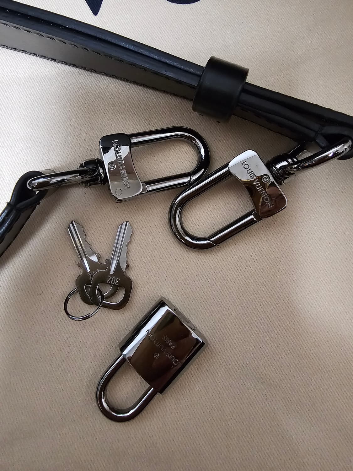 루이비통 이클립스 키폴45 신형 상품이미지8