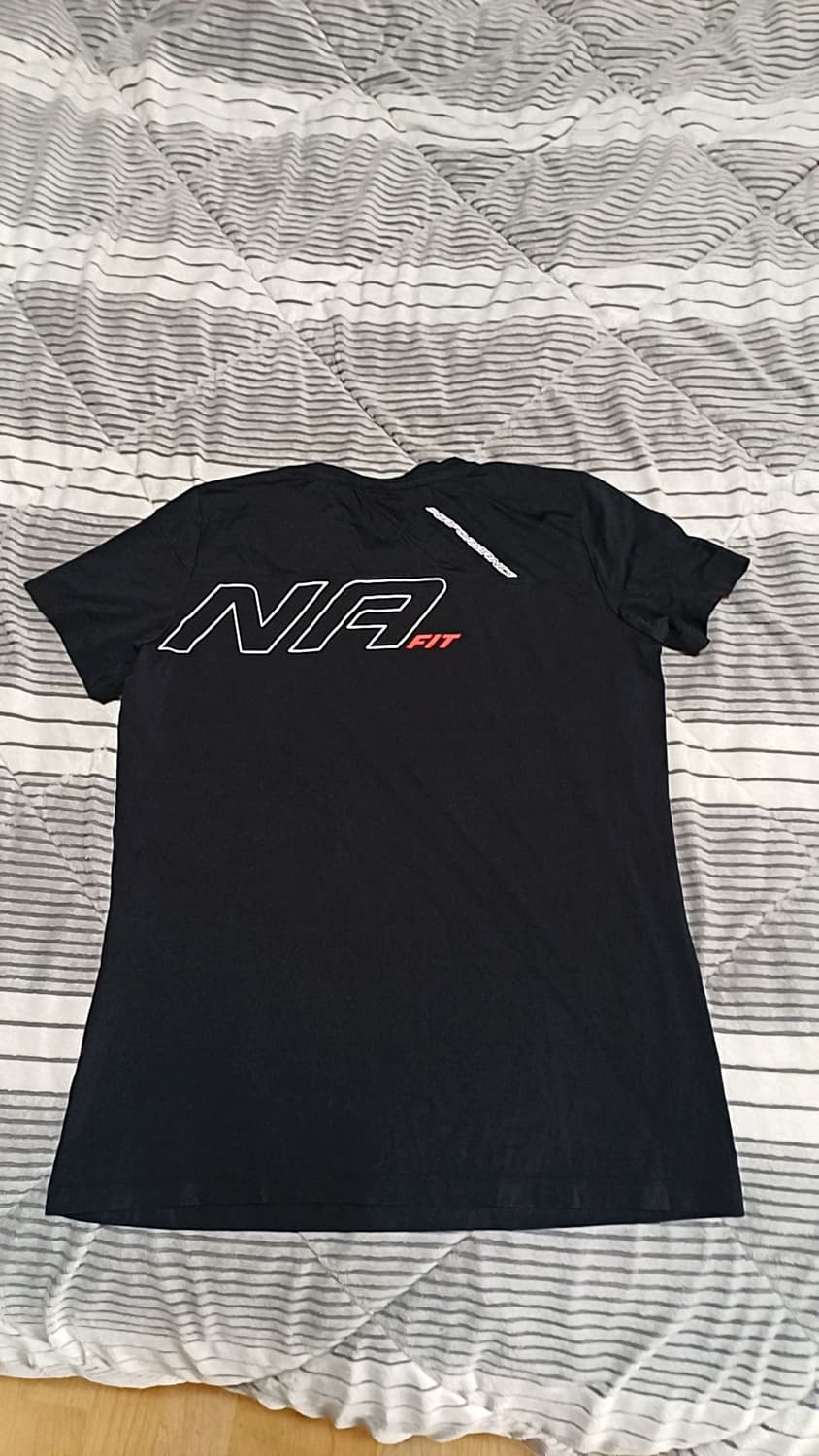 다이나핏 기능성티 100 여성77 가슴49 기장65 상품이미지4