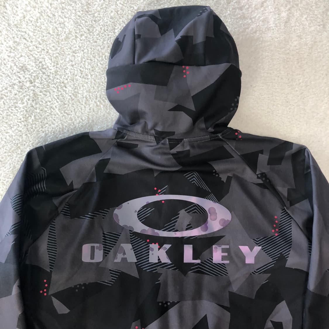 오클리 카모 후드집업 상품이미지4
