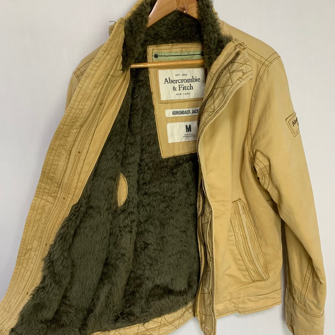 아베크롬비 베이지 y2k 퍼 안감 야상 자켓 봄버 상품이미지7