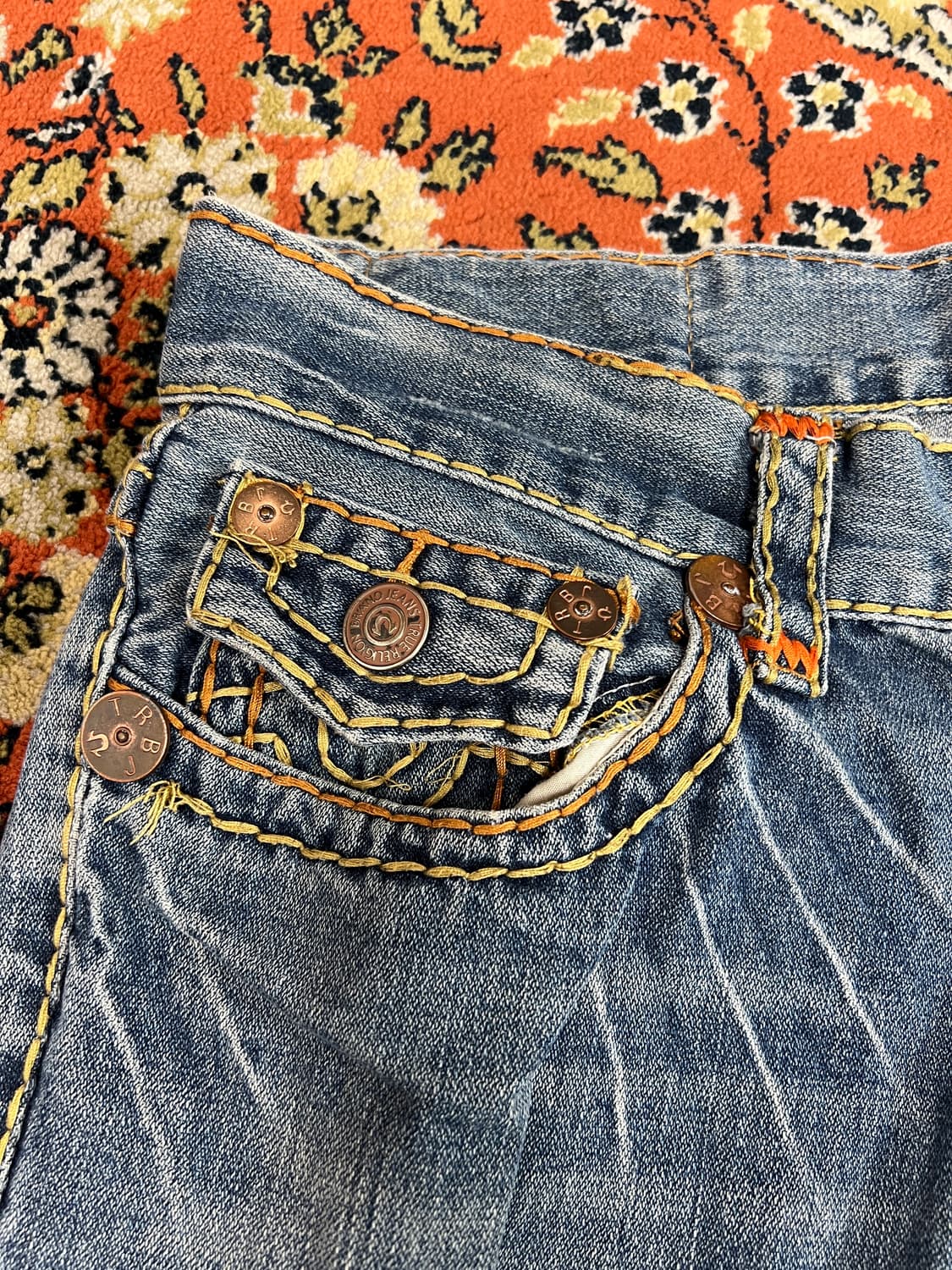 [34] 트루릴리전 아트워크 부츠컷 플레어 데님팬츠 상품이미지4