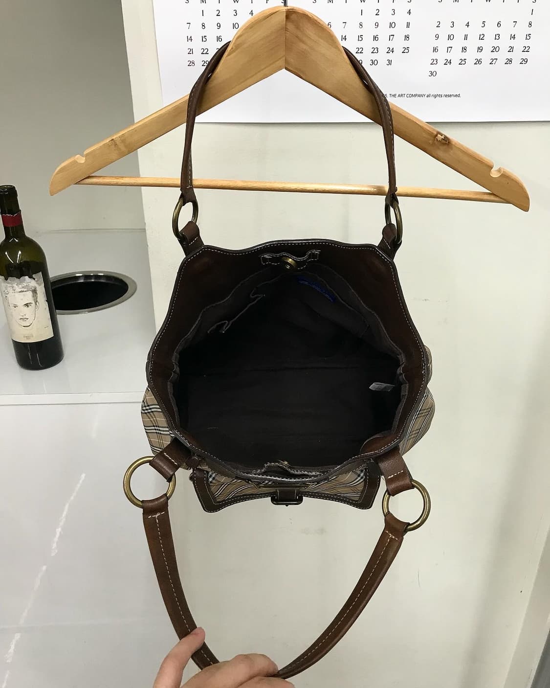 버버리 체크 숄더백 가방 상품이미지5