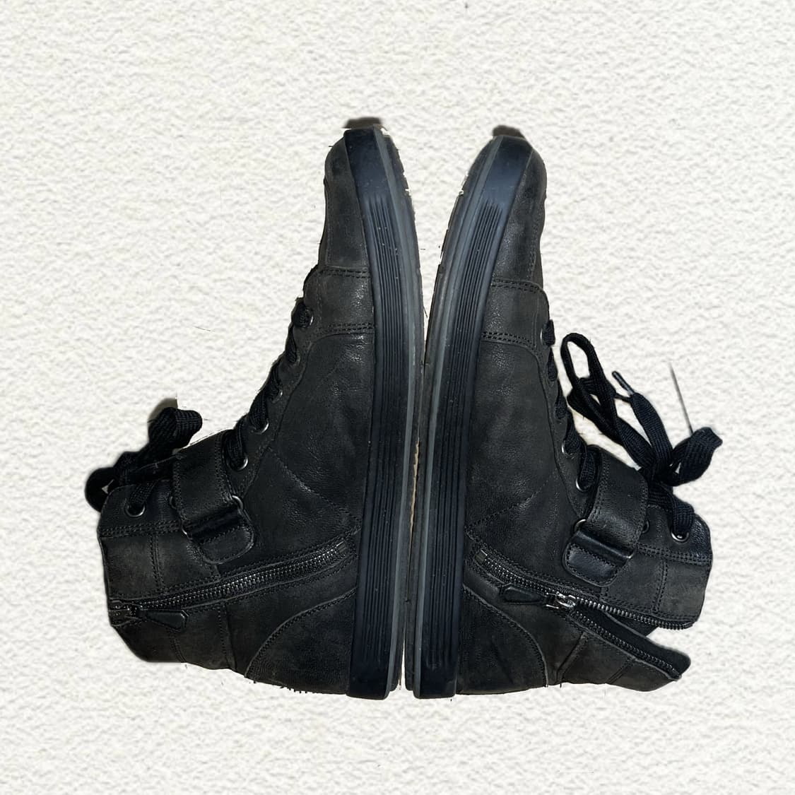 프라다 블랙 가죽 하이탑 스니커즈 9사이즈 (275) 상품이미지8
