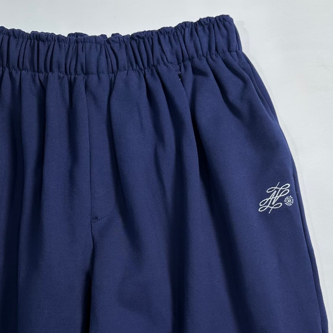 아더에러 와이드 스웻팬츠   상품이미지3