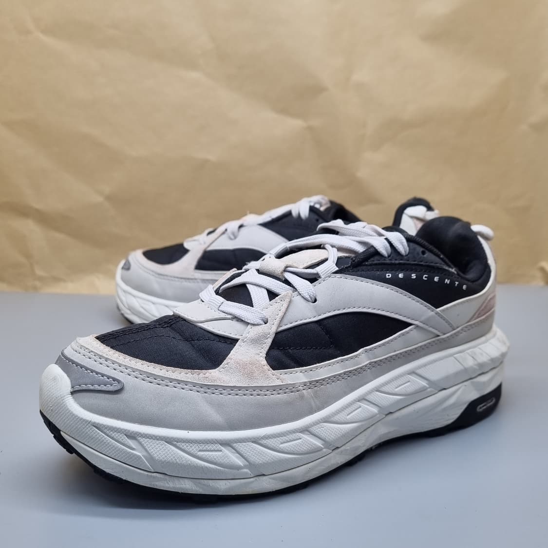 데상트 테이저 운동화250 상품이미지1