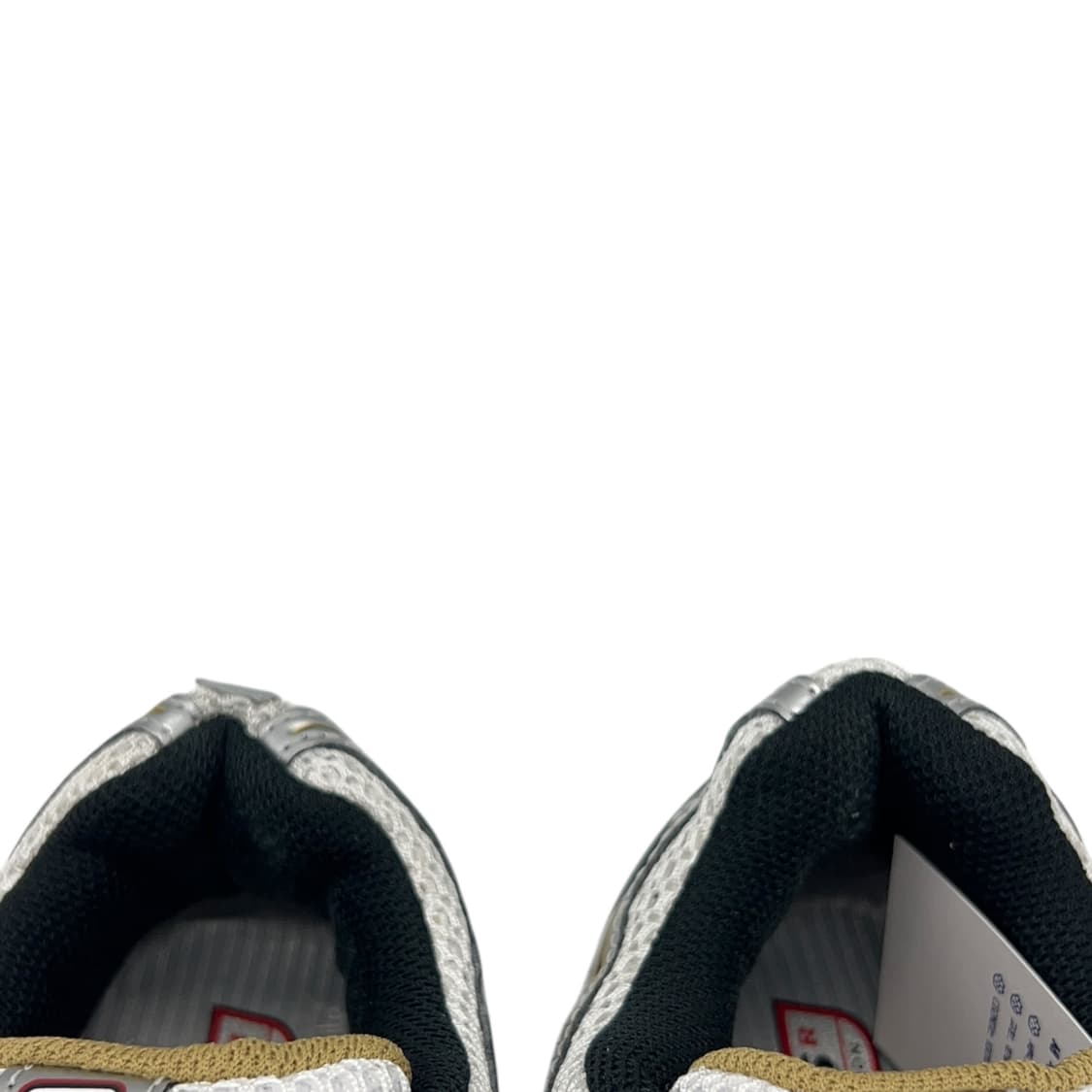 225 뉴발란스 1906R 화이트 골드 상품이미지5