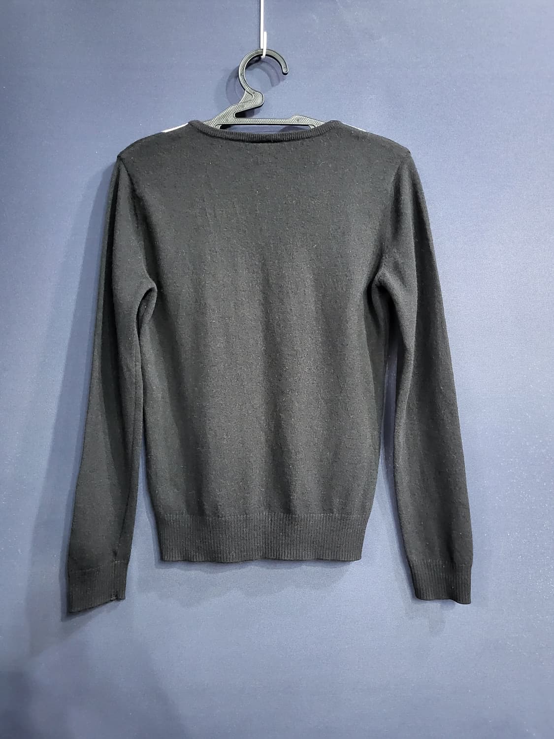 라코스테 아가일 패턴 브이넥 니트 상품이미지3