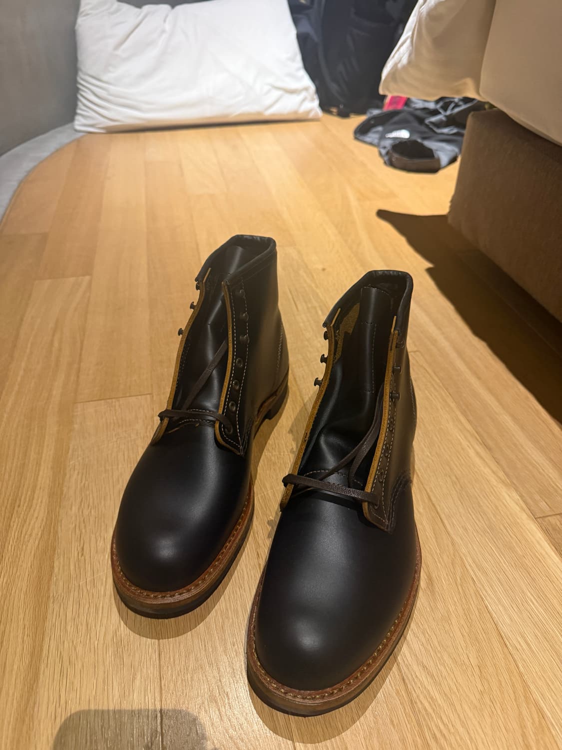 레드윙 9060 260 상품이미지1