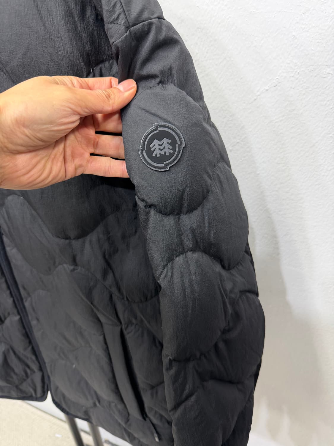 정품) 코오롱 남성 리버시블 양면 퀼팅 구스패딩 105 상품이미지2