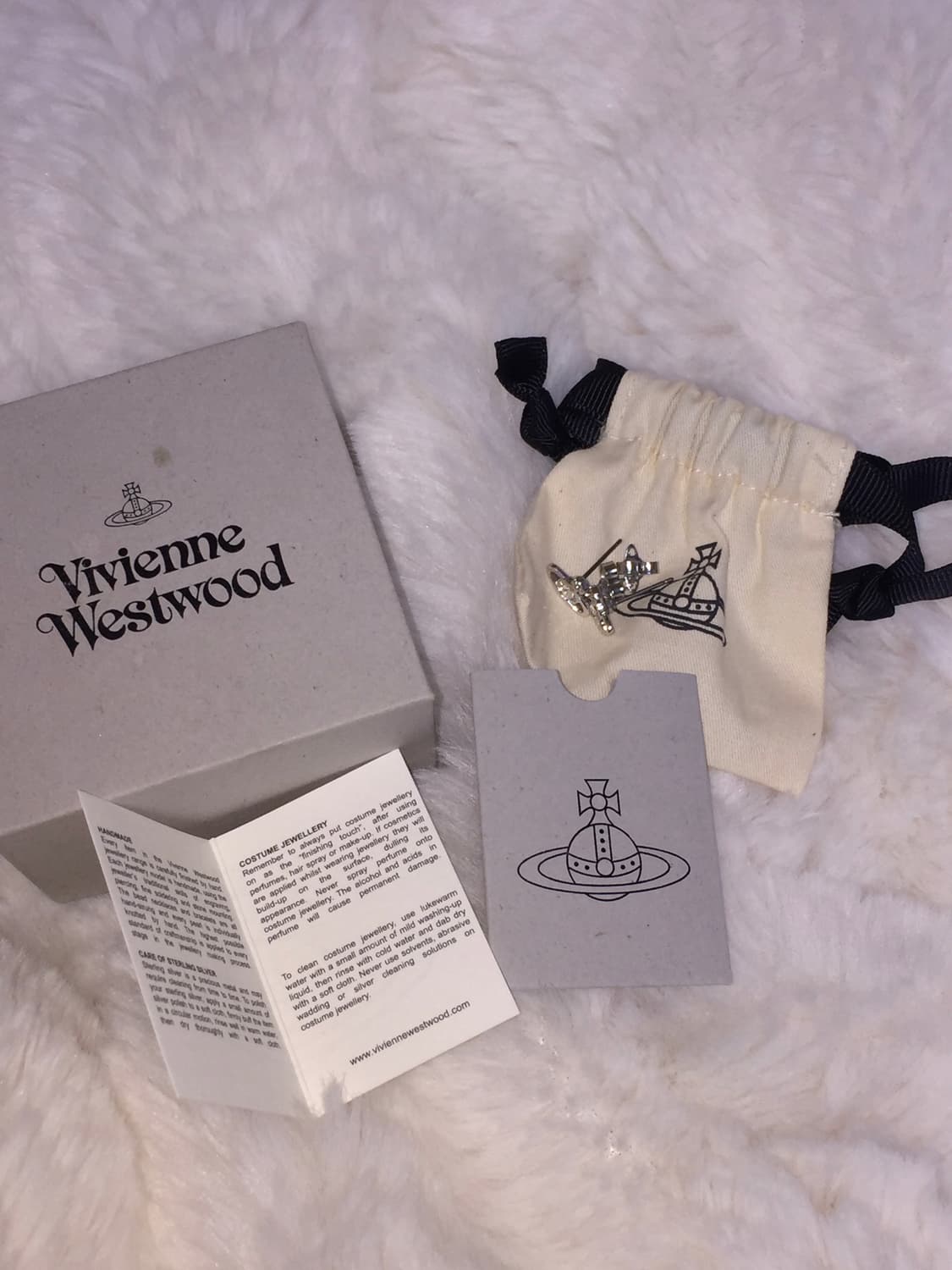 비비안웨스트우드 나노 솔리테르 귀걸이 상품이미지3