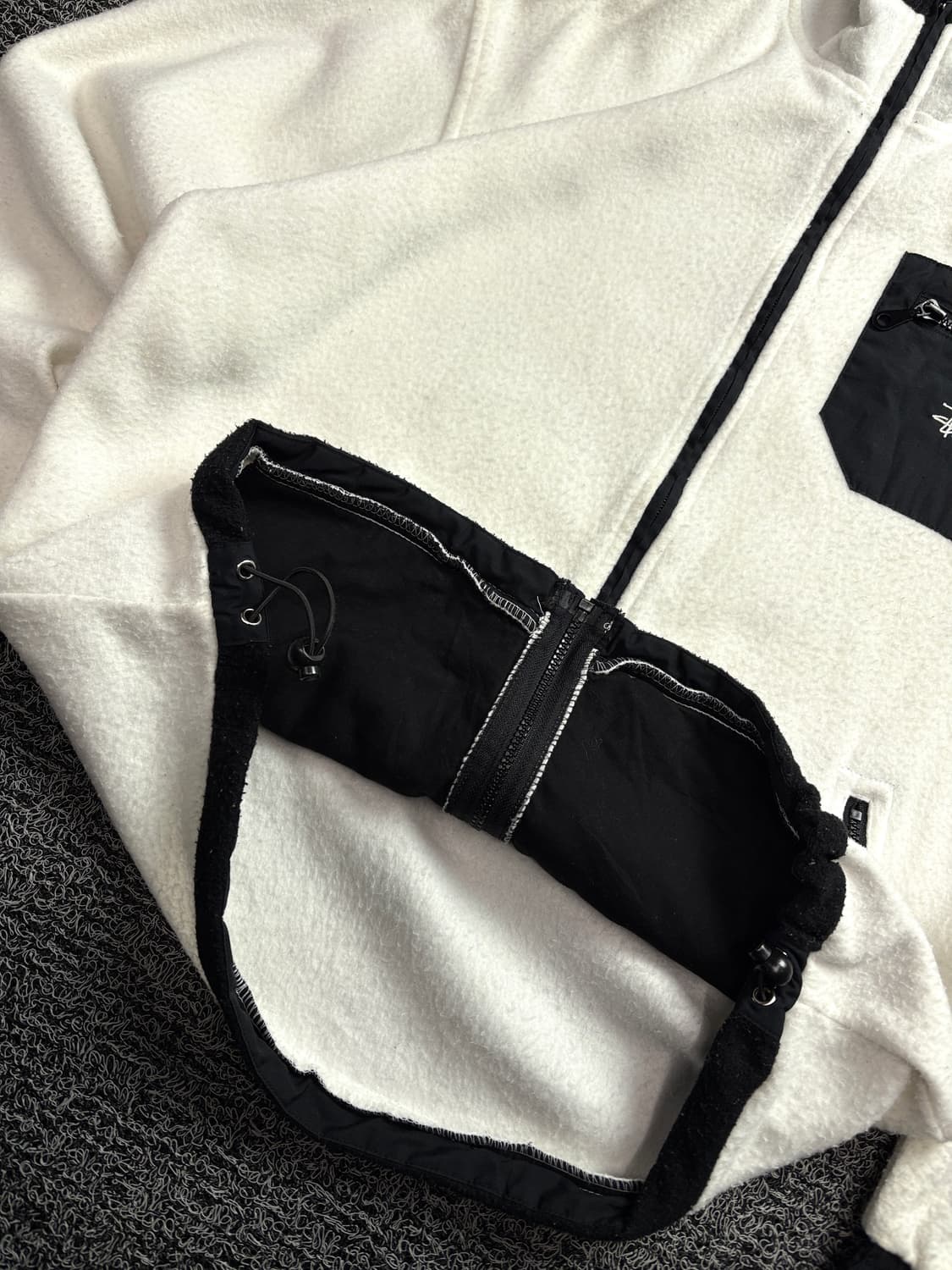 00s 스투시 올드스쿨 쉐르파 플리스 자켓 네추럴 2245 상품이미지3