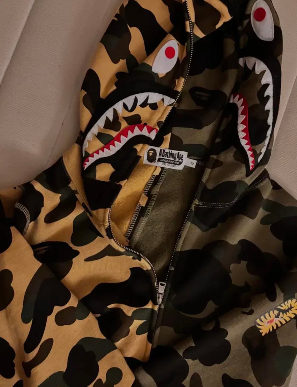 베이프 샤크후드 상품이미지2