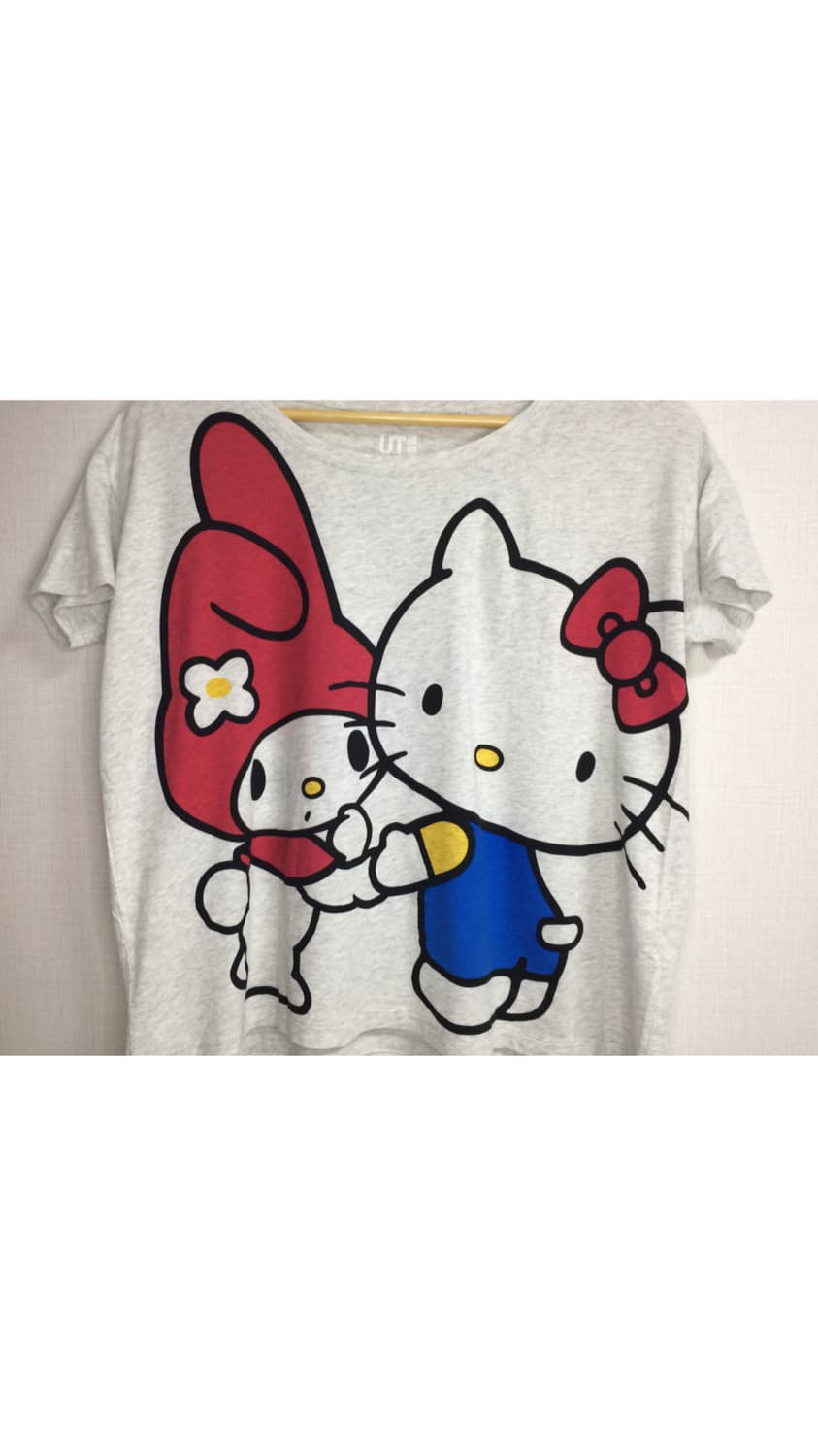유니클로 x 헬로키티 빅 프린팅 반팔 상품이미지2