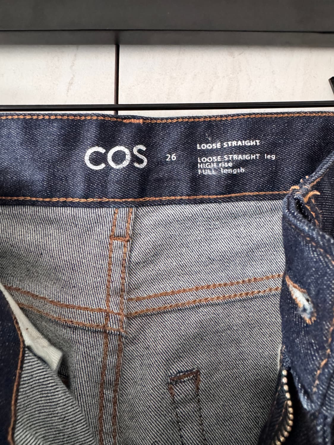 새상품 COS 루즈 스트레이트 와이드 데님 26(55사이즈) 상품이미지2