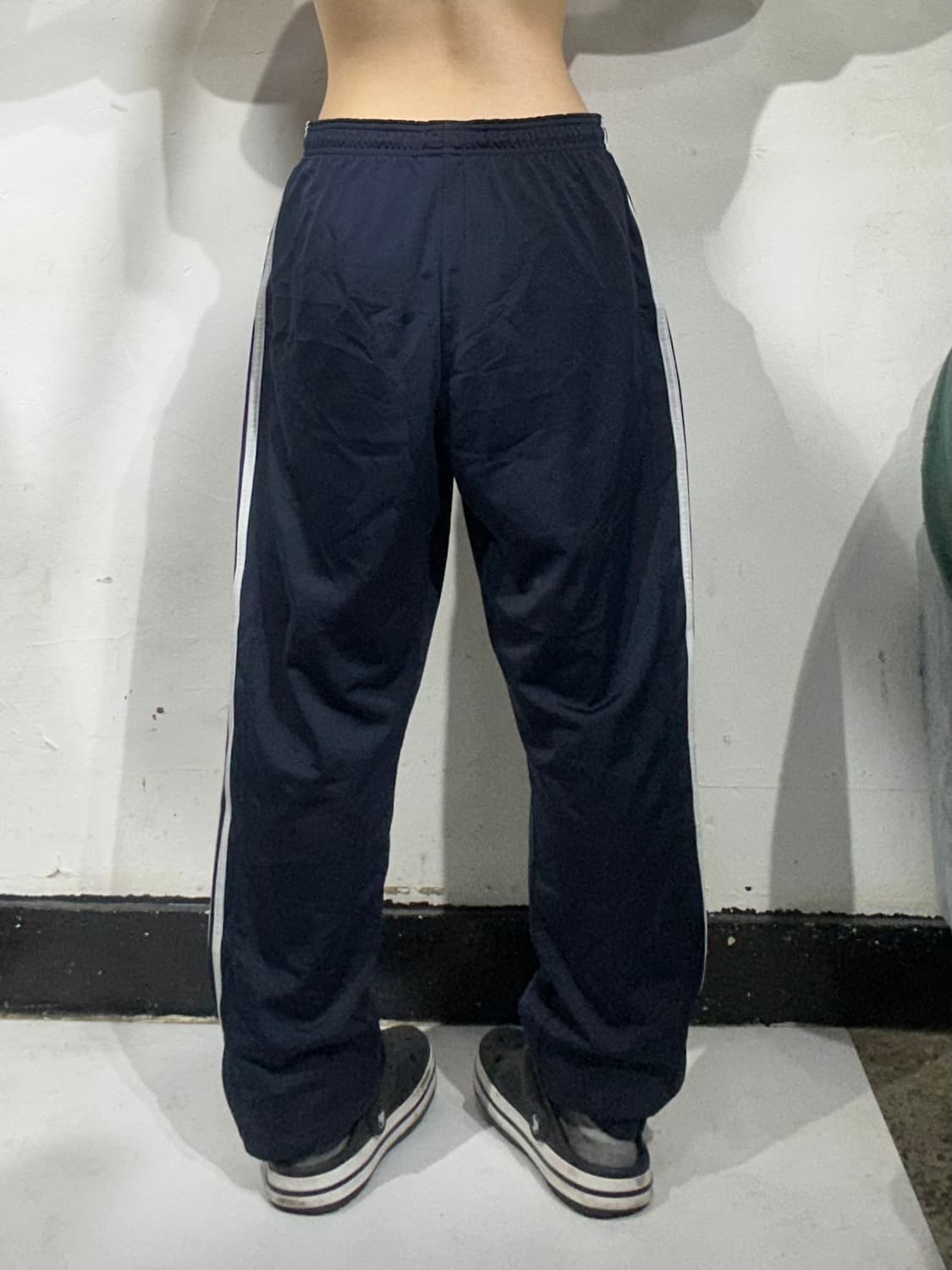 아디다스 네이비 화이트 삼선 와이드 팬츠 L 상품이미지3