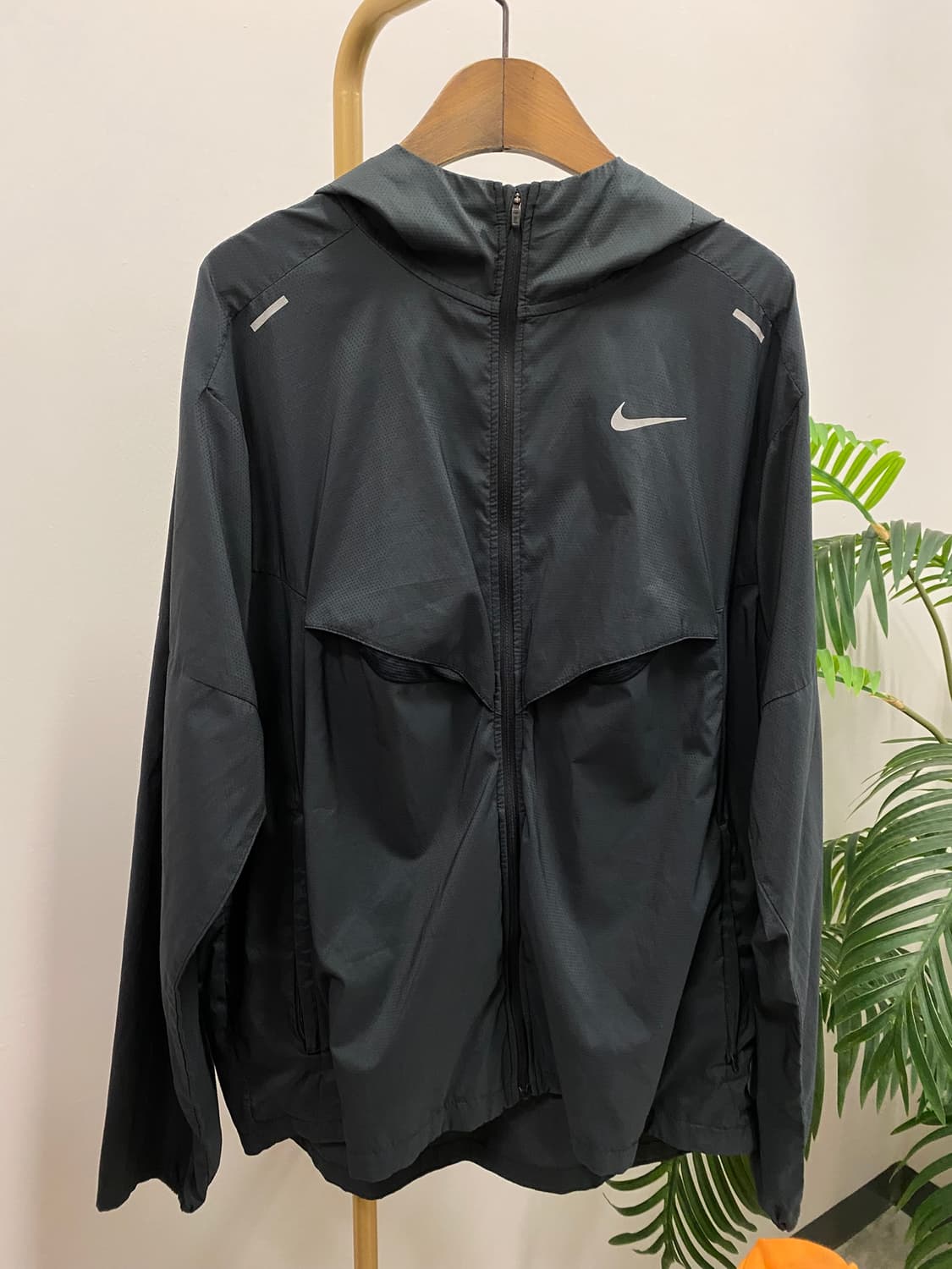 나이키 런닝 팩케이블 윈드스토퍼 상품이미지1