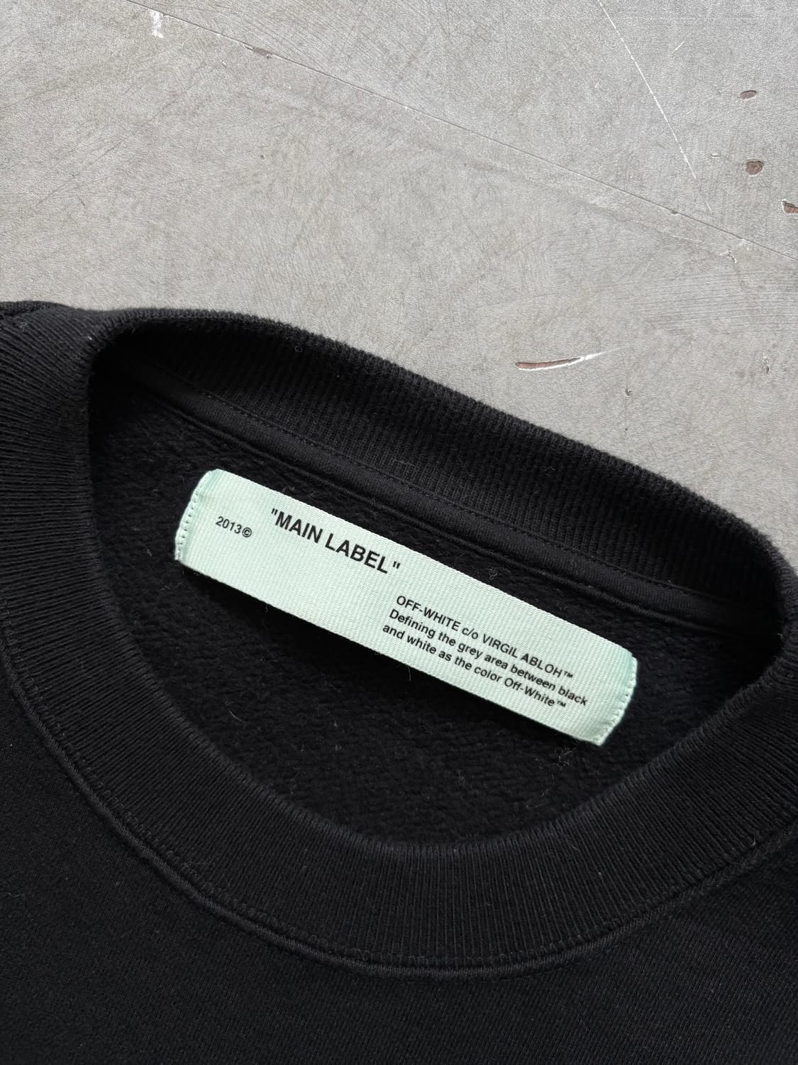 Off White 오프화이트 블랙 레이싱 크롭 맨투맨 상품이미지6