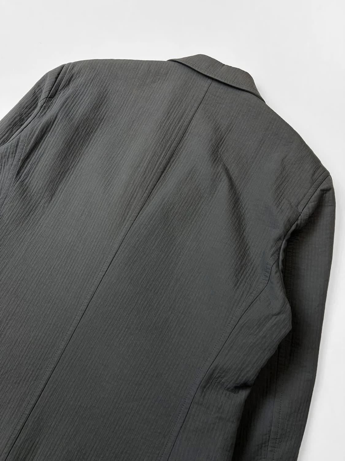 이세이미야케 엠보 패턴 블레이저 자켓 PN5706 상품이미지4